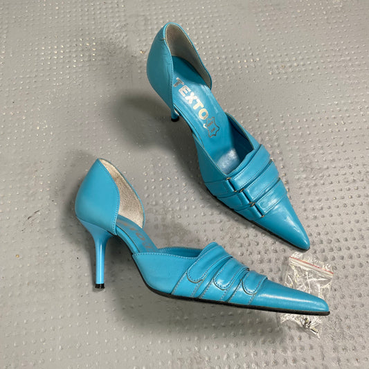 Vintage 2000's Archive Aqua Blue Pointed Kitten Heels with Multiple Belt Detail (Size 35)