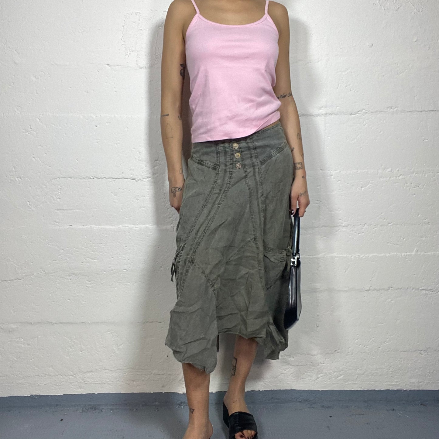 Vintage 2000's Archive Denim Grey/Khaki Washed Out Cargo Skirt with Buttons Detail (S/M)