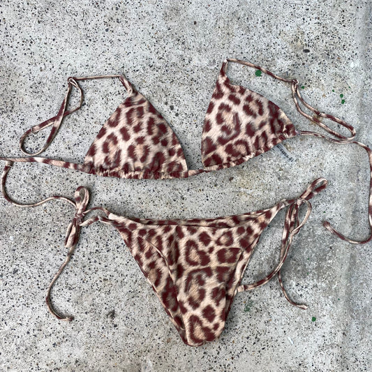 Vintage 2000's Funky Leo Print Triangle Bikini (M)