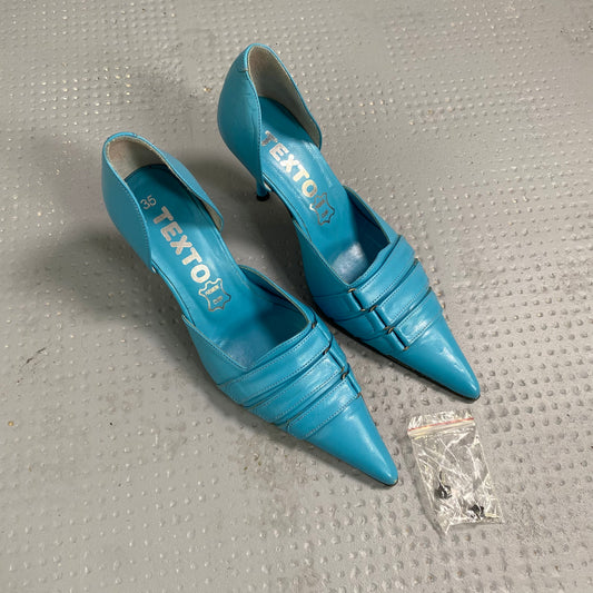 Vintage 2000's Archive Aqua Blue Pointed Kitten Heels with Multiple Belt Detail (Size 35)