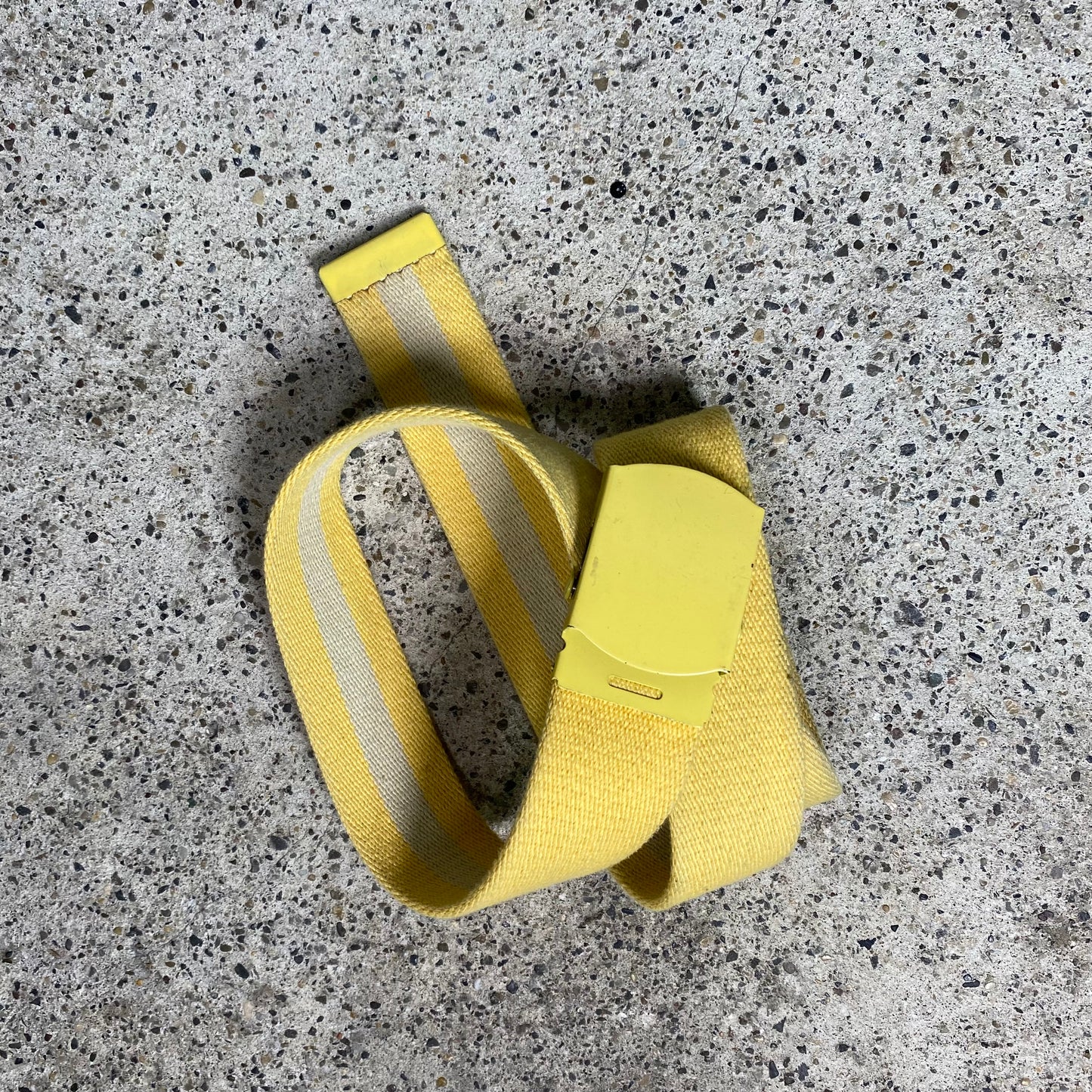 Vintage 2000's Yellow Sunny Buckle Belt