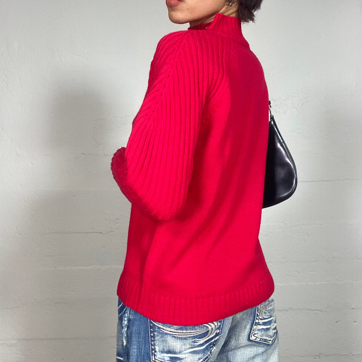 Vintage 90's College Red Turtleneck Jumper with "B" Embroidery Detail and Ribbed Sleeves (M/L)