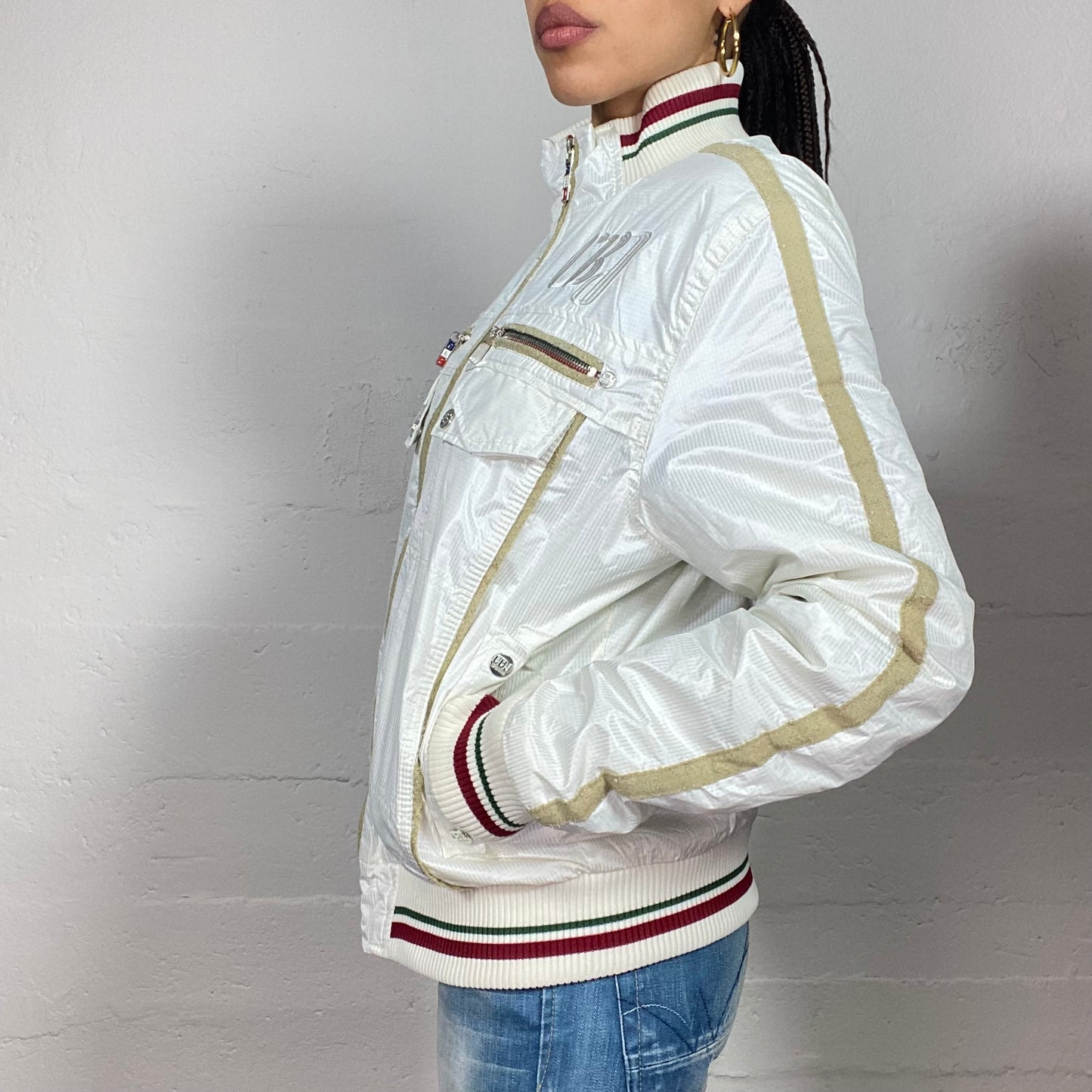 Vintage 2000's Guido White Puffed Jacket with Gold Lining Detail (M)