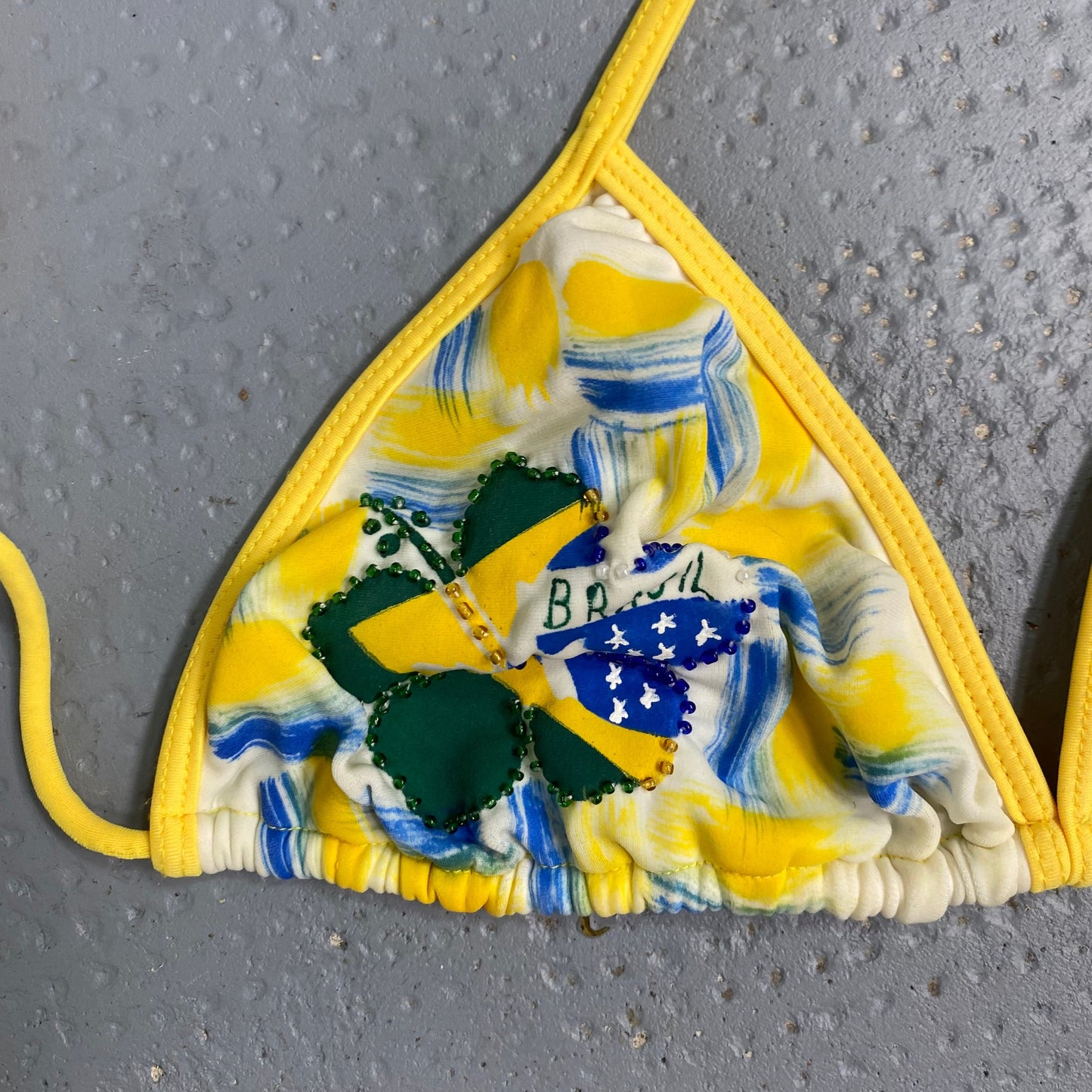 Vintage 2000's Funky Yellow Brazil Bikini Top with Embroidered Beads Detail (XS)
