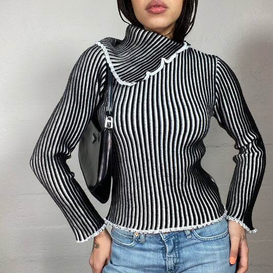 Vintage 2000's Black BIg Asymmetric Collar Pullover with Ribbed Knit Material (S)
