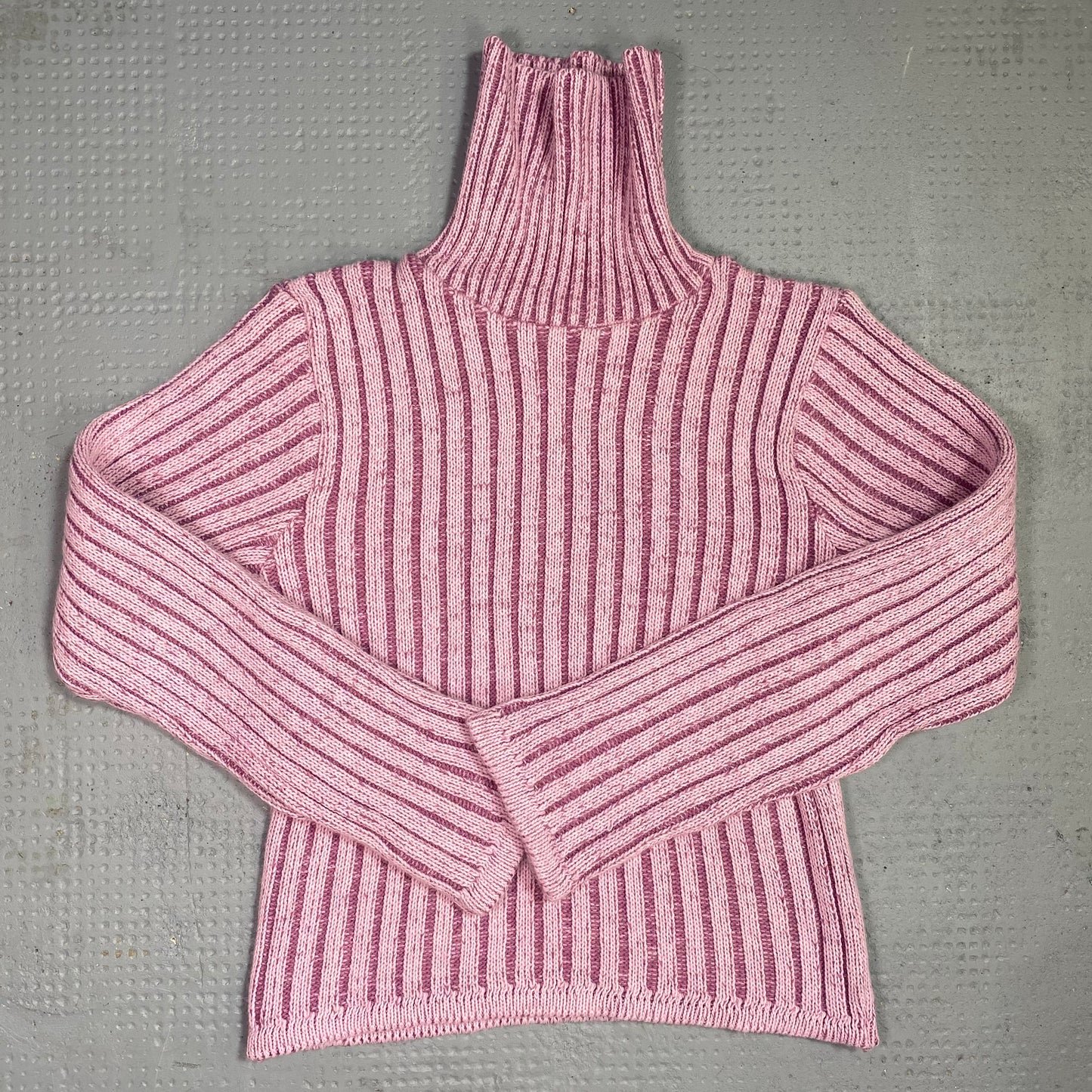 Vintage 2000's Downtown Girl Pink Turtleneck Ribbed Knit Jumper (M)