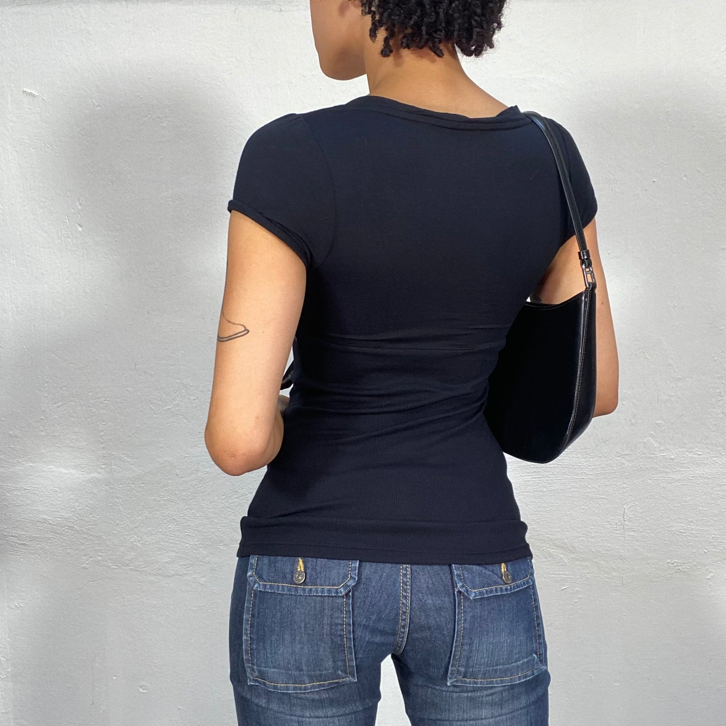 Vintage 2000's Downtown Girl Classic Black V-Neck Shirt with Bow Detail (S)