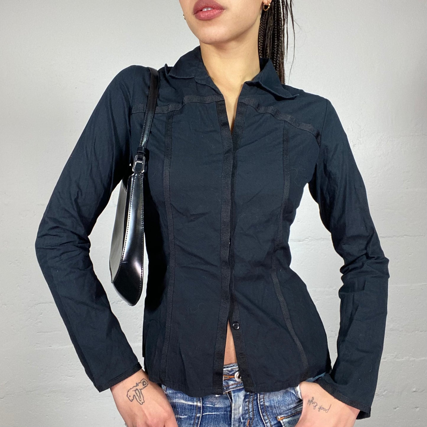 Vintage 2000's Corpcore Black Longsleeve Button Up Shirt (S)