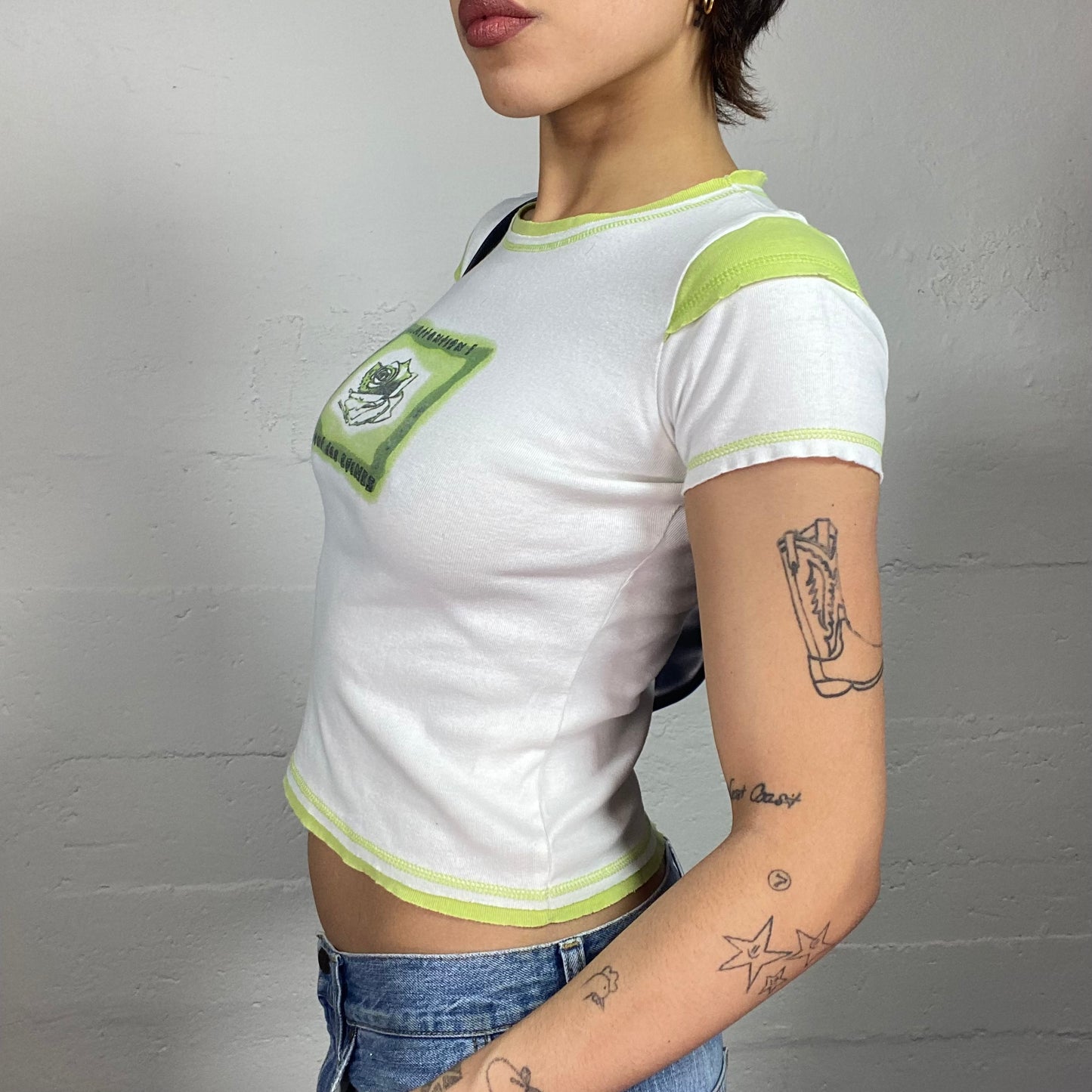 Vintage 2000's Downtown Girl White Crop Top with Green Rose Print (S)