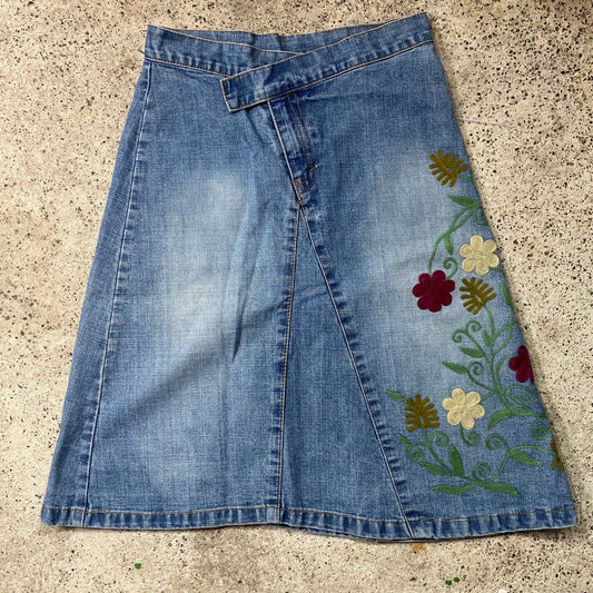 Vintage 90's Benetton Denim Midi Skirt with Autumnal Floral Embroidery (S/M)