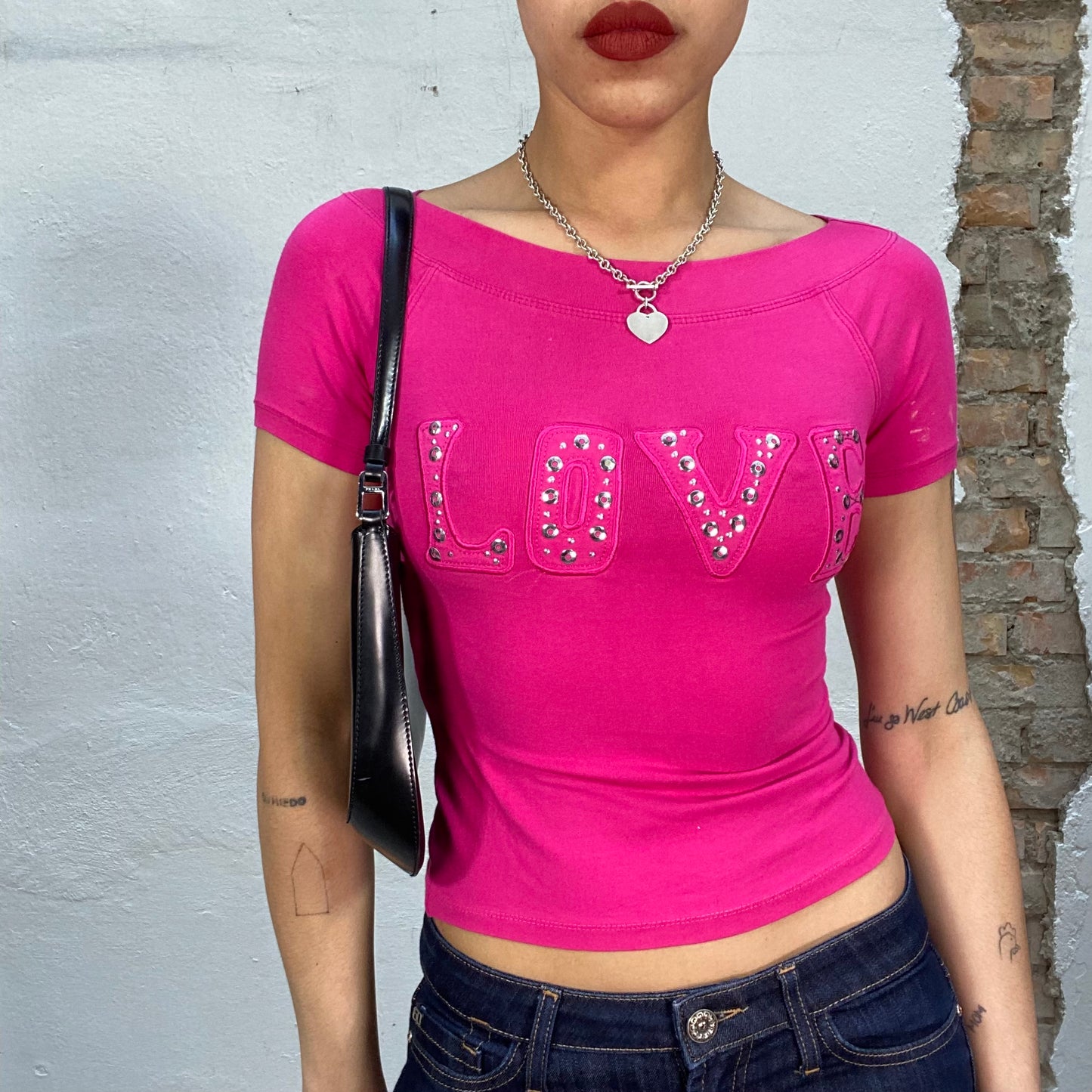 Vintage 2000's Downtown Girl Hot Pink Baby Tee with 'Love' Print (XS/S)