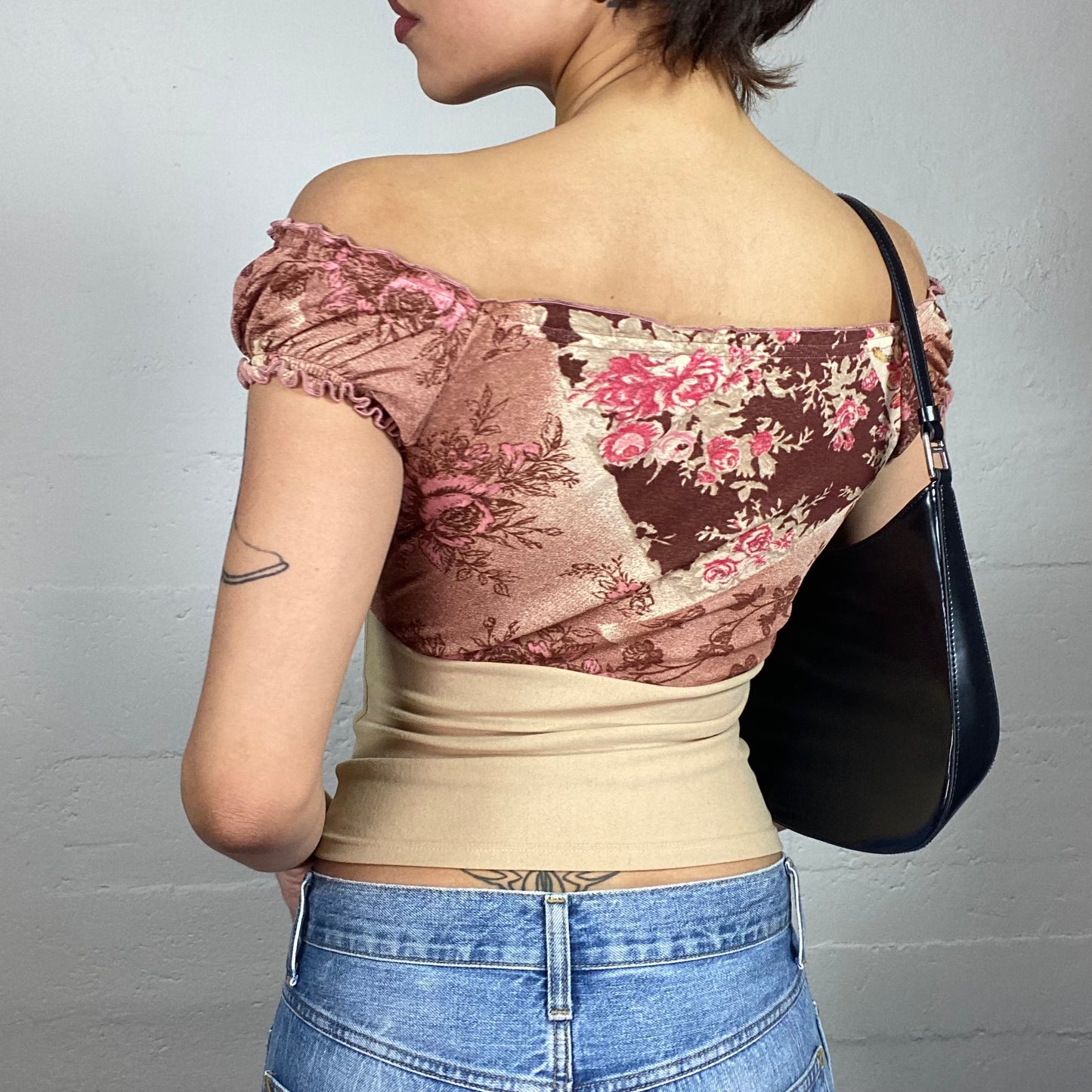 Vintage 2000's Cow-Girl Brown Top with Red Patched Floral Print (S)