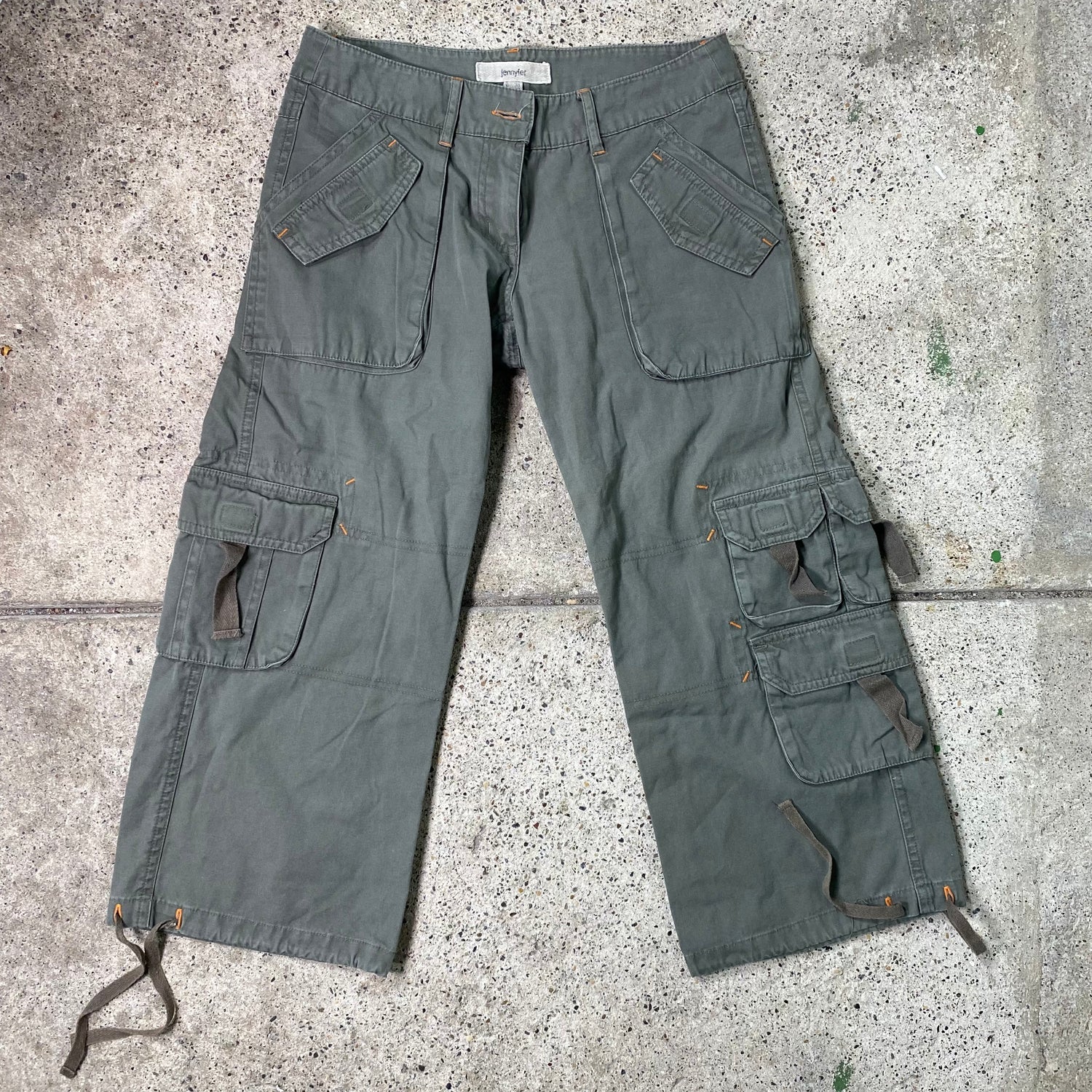 Vintage 2000's Street Style Khaki Cargo Capri Pants (XS