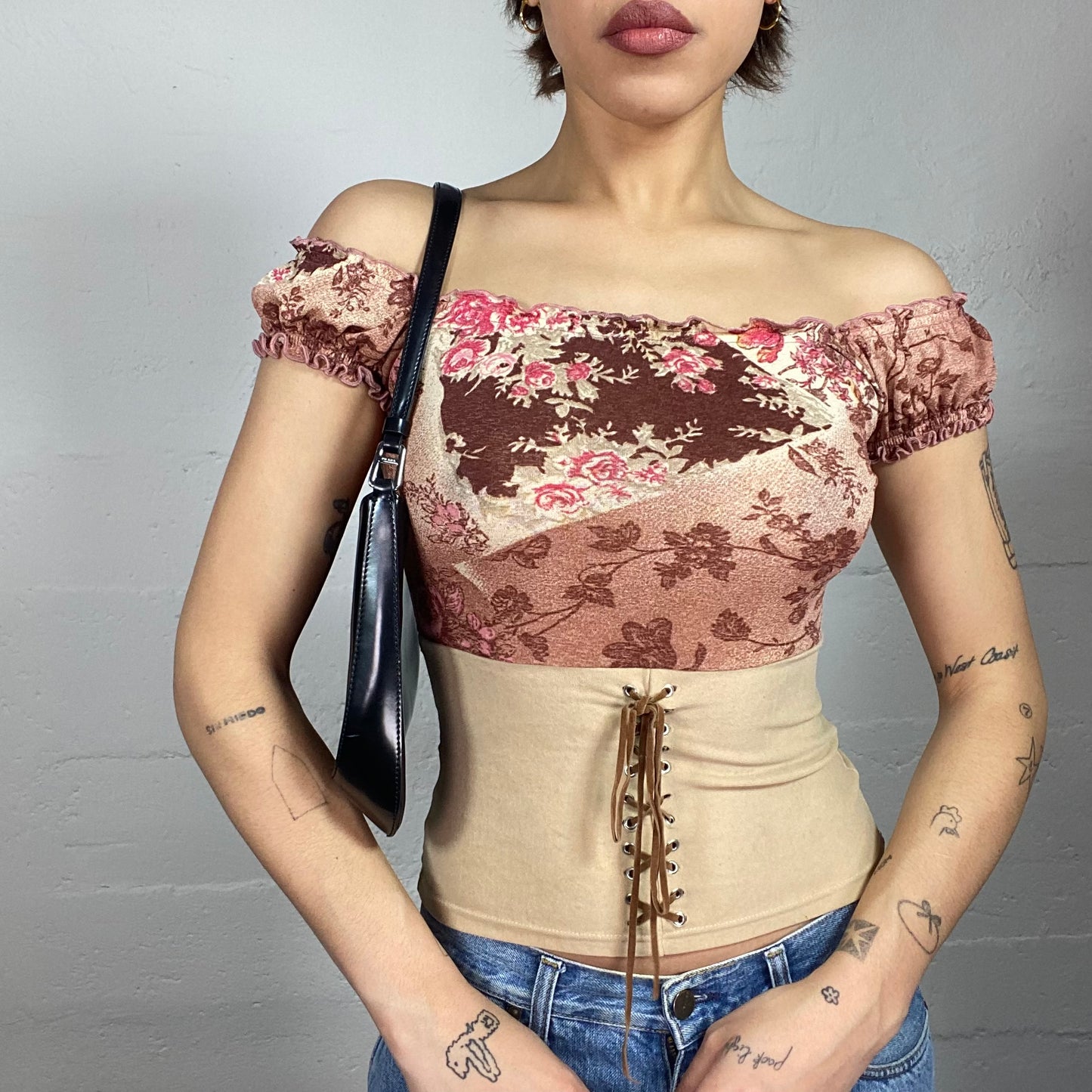 Vintage 2000's Cow-Girl Brown Top with Red Patched Floral Print (S)