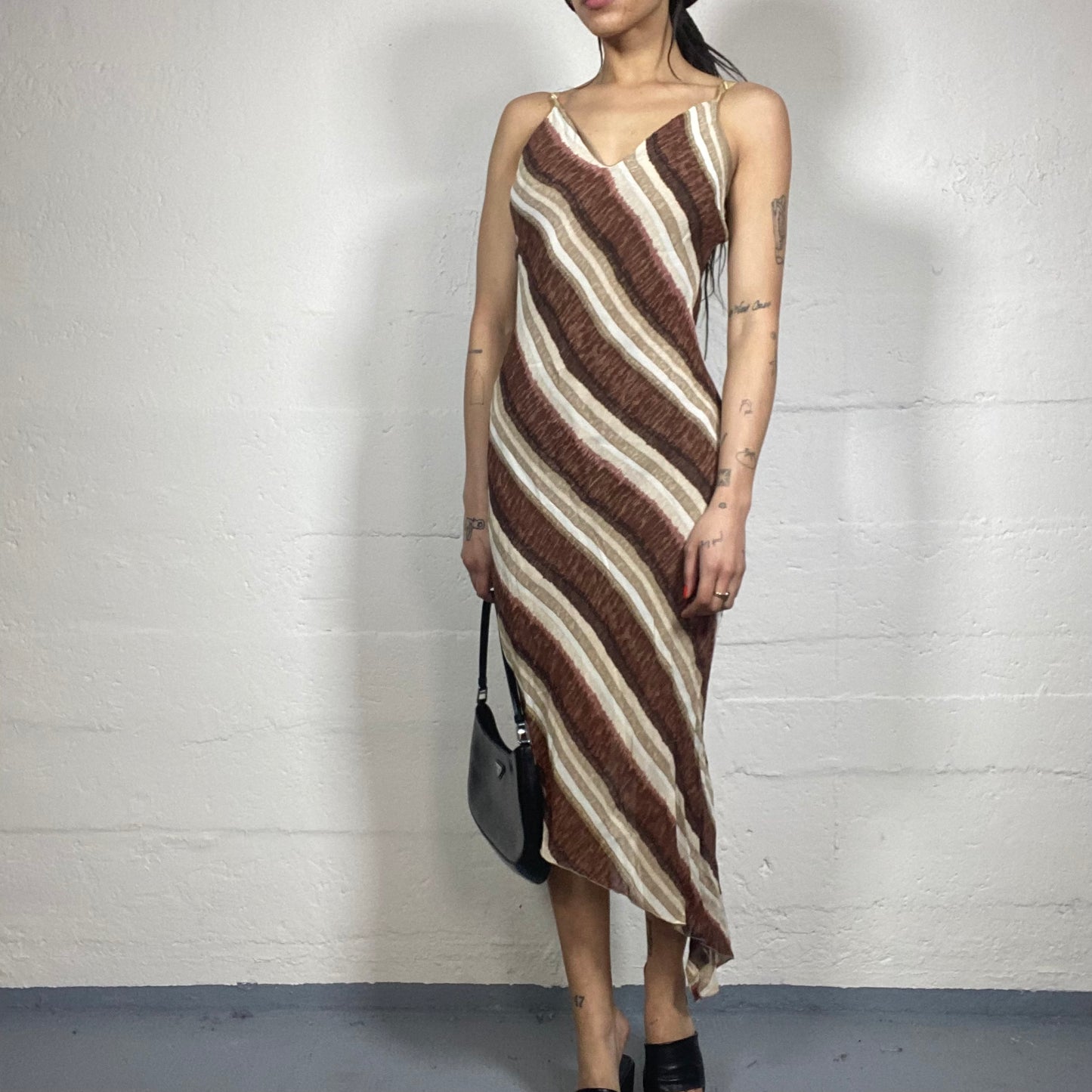 Vintage 90's Indie Brown and Beige Midi Dress with Diagonal Paint Lines Print (S)