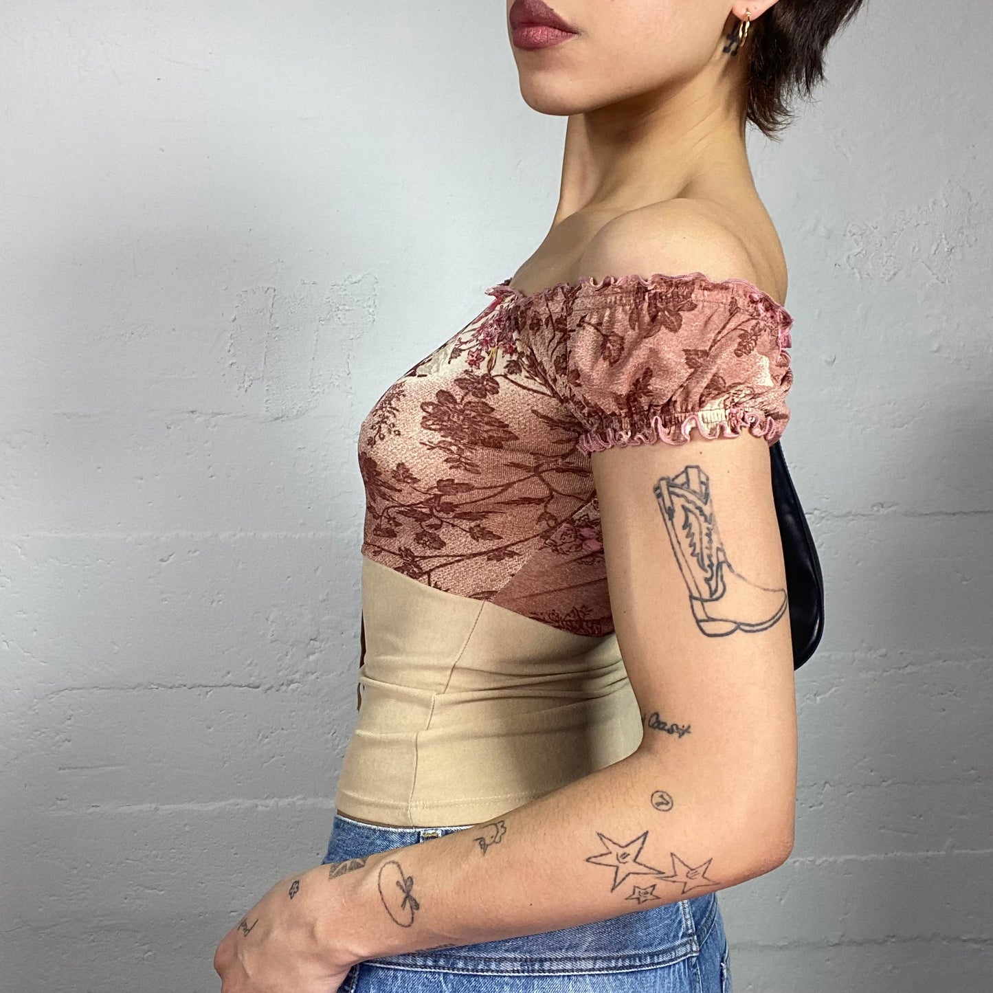 Vintage 2000's Cow-Girl Brown Top with Red Patched Floral Print (S)