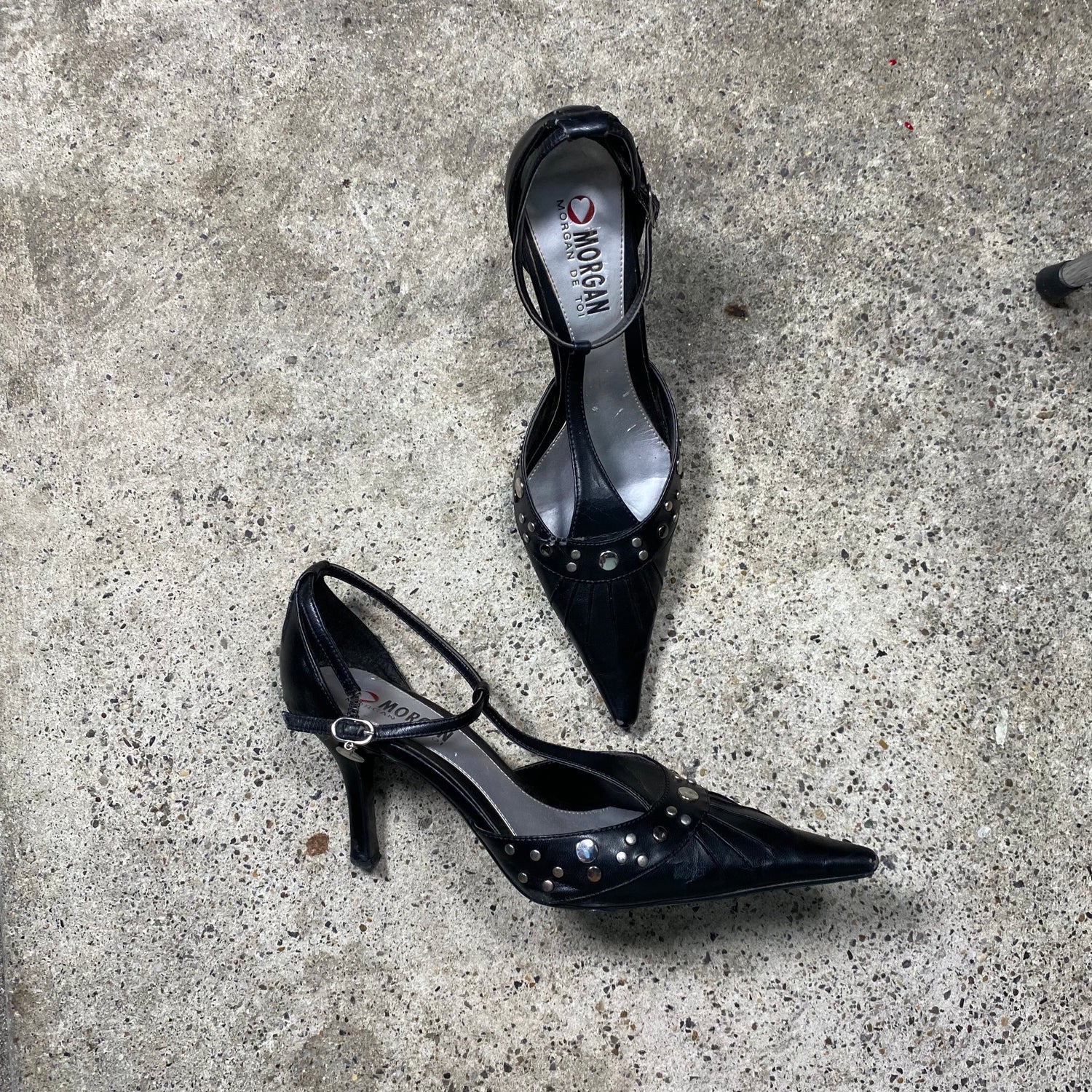 Vintage 2000 s Morgan De Toi Black Pointy Heels with Silver Studs 39 Michelle Tamar