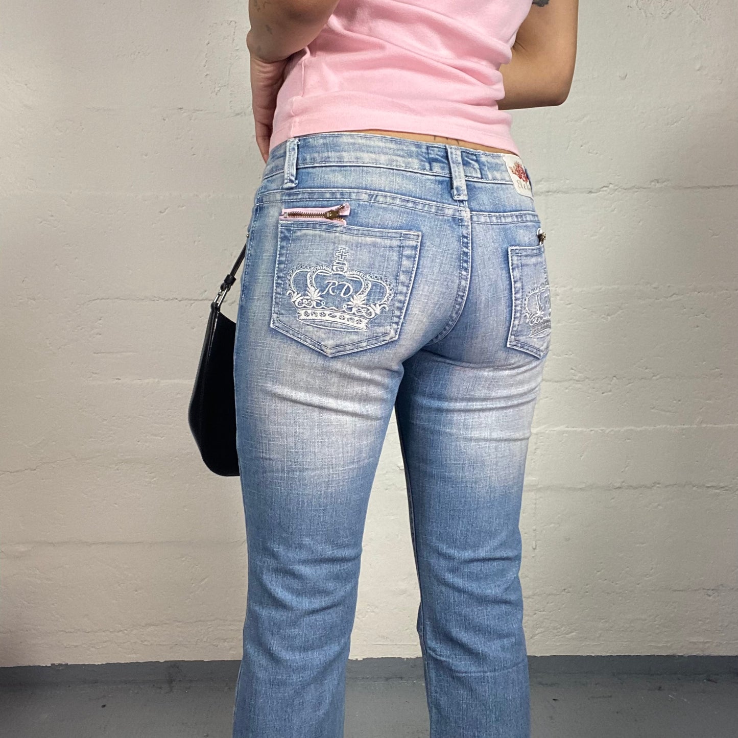 Vintage 2000's Downtown Girl Light Denim Skinny Jeans with Flared Cut (S)