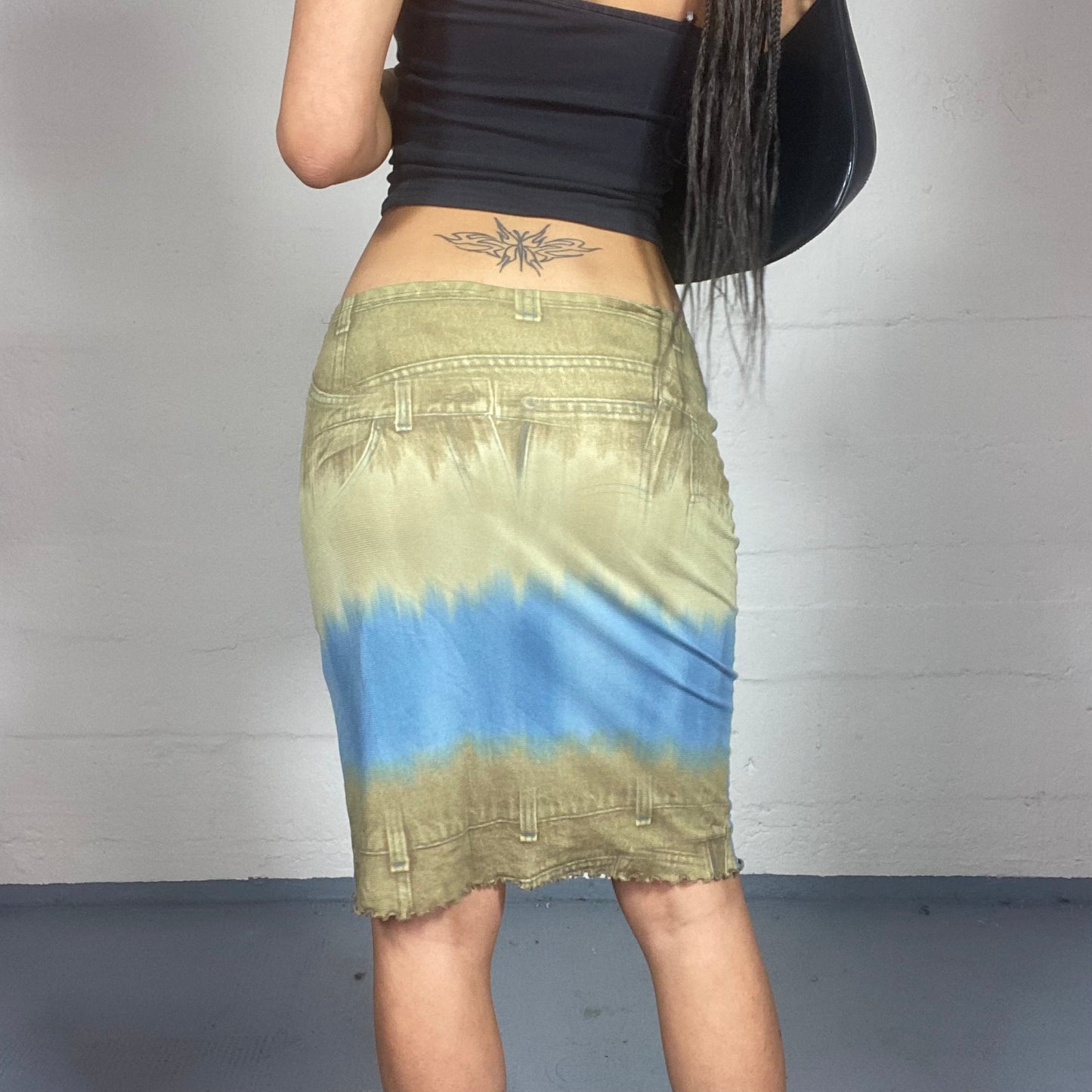 Vintage 90's Lizzie McGuire Blue and Beige Printed Denim Midi Skirt (S/M)