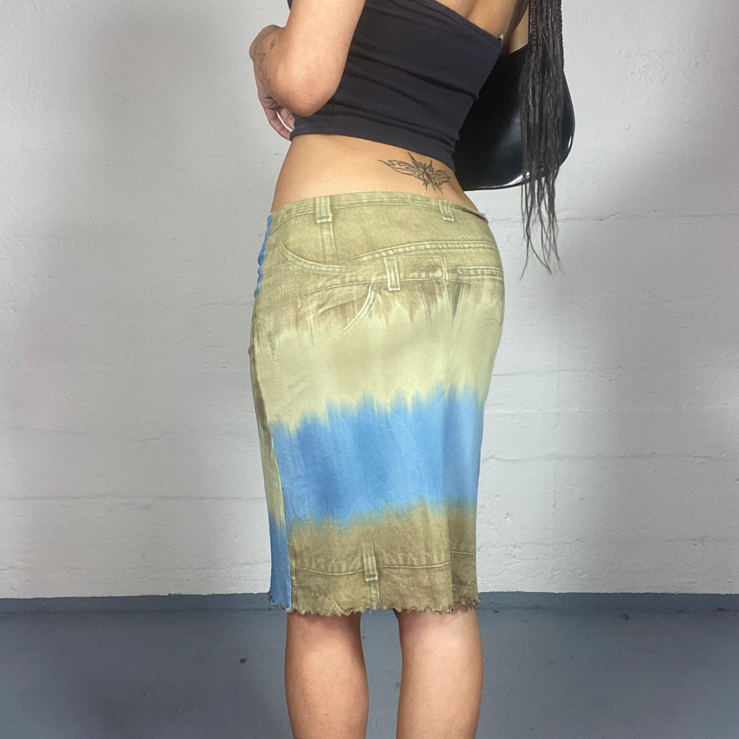 Vintage 90's Lizzie McGuire Blue and Beige Printed Denim Midi Skirt (S/M)