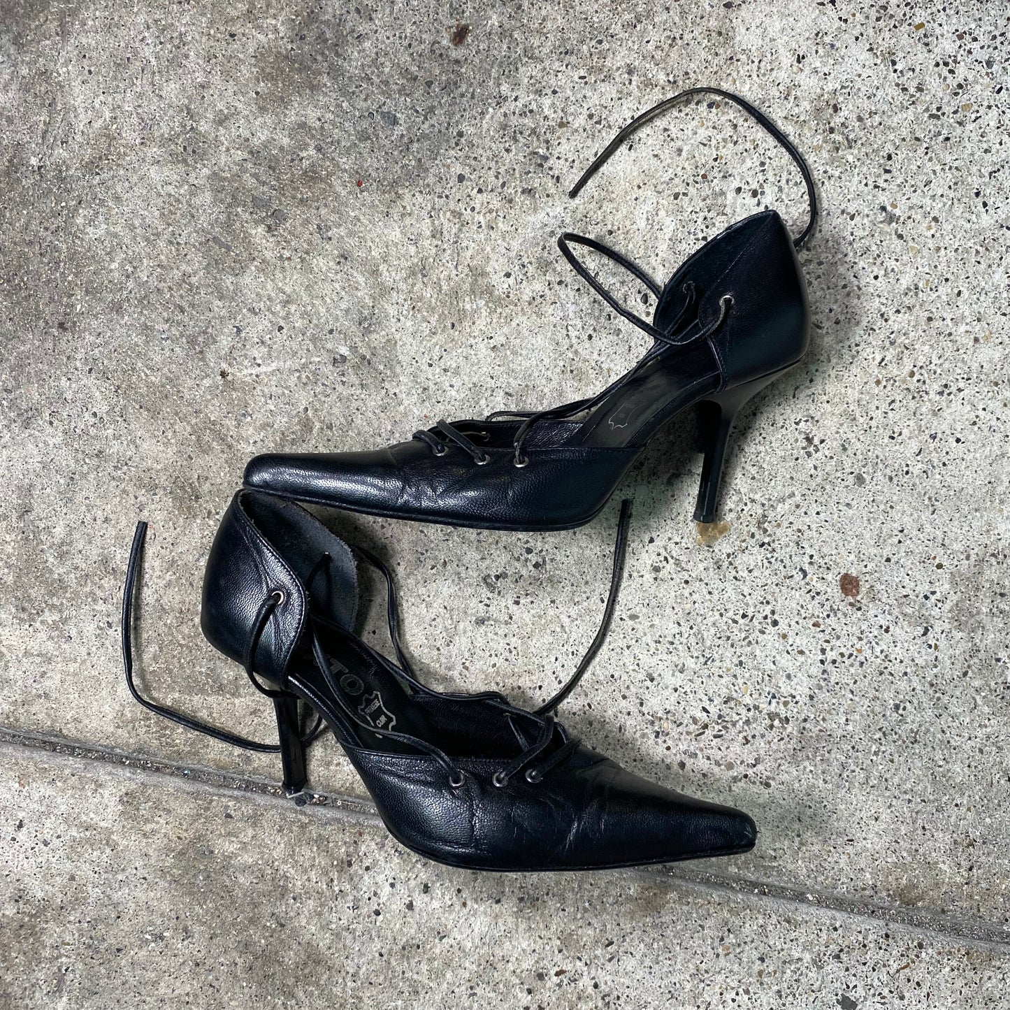 Vintage 2000's Night Out Black Pointy Leather Heels with Lace Up Details (38)