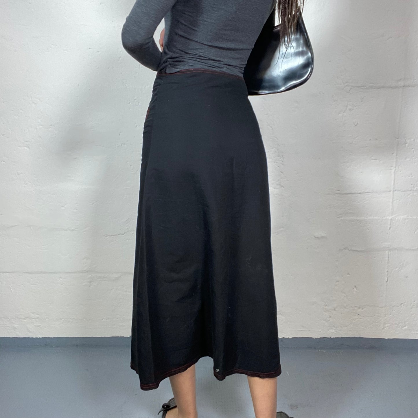 Vintage 90's Phoebe Buffay Black Maxi Skirt with Red Seam Zip Trim and Slit Detail (M)