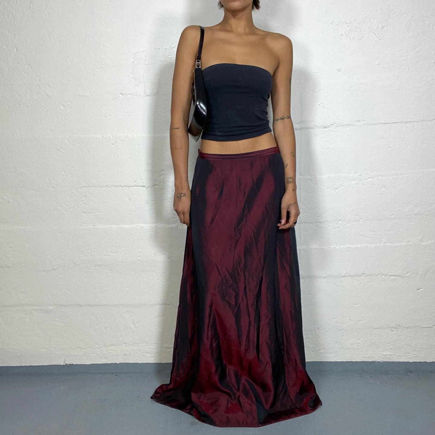 Vintage 90's Vampy Girl Burgundy Maxi Skirt with Iridescent Material (S)