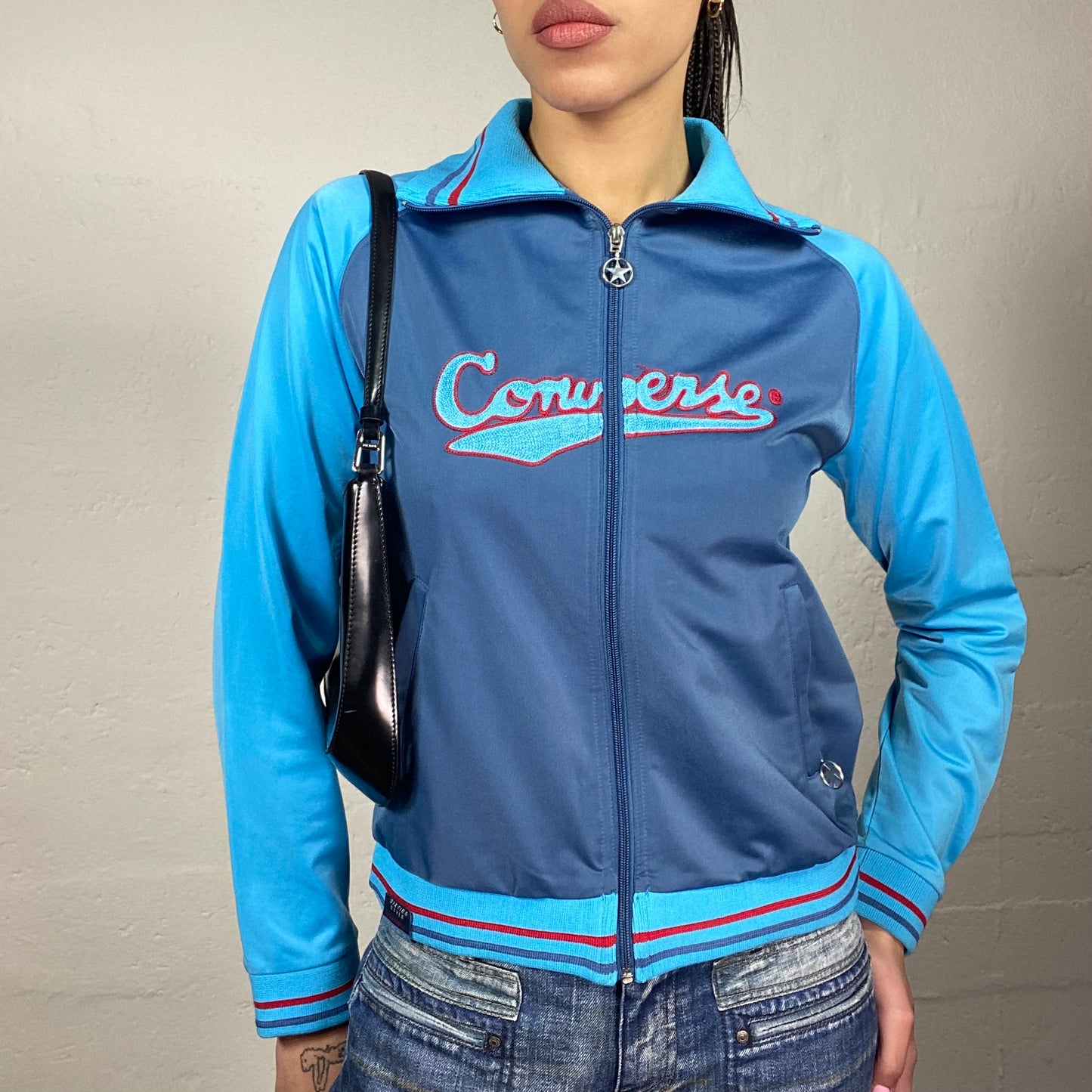 Vintage 2000's Converse Sporty Blue Zip Up Sweater with Blue Contrast Sleeves Detail (M)