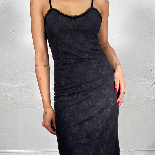 Vintage 2000's Festive Black Lace Midi Dress (S)