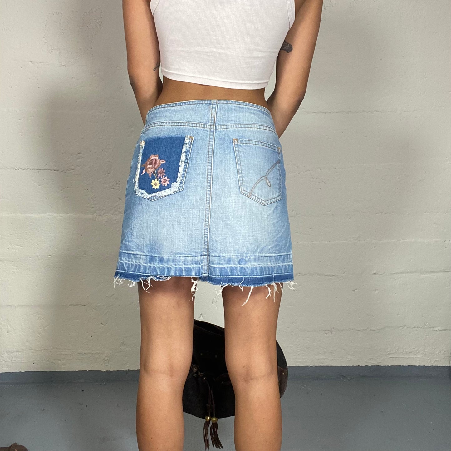 Vintage 2000's Soft Girl Denim Mini Skirt with Pastel Pink Rose Embroidery Detail (S)