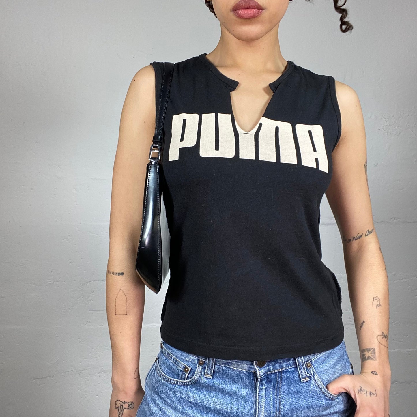 Vintage 2000's Puma Sporty Black Top with White Brand Name Print (S)