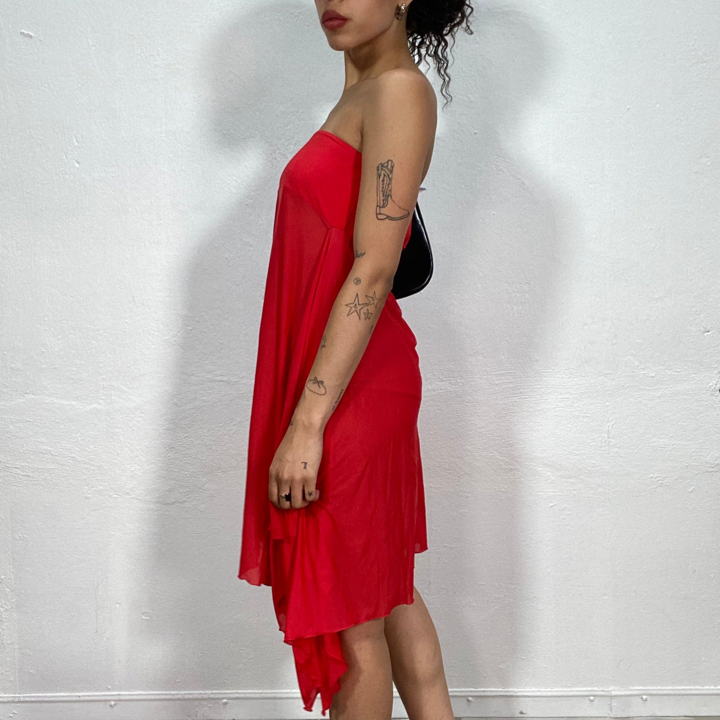 Vintage 2000's Summer Red Strapless Dress with Asymetric Fluid Bottom (S)