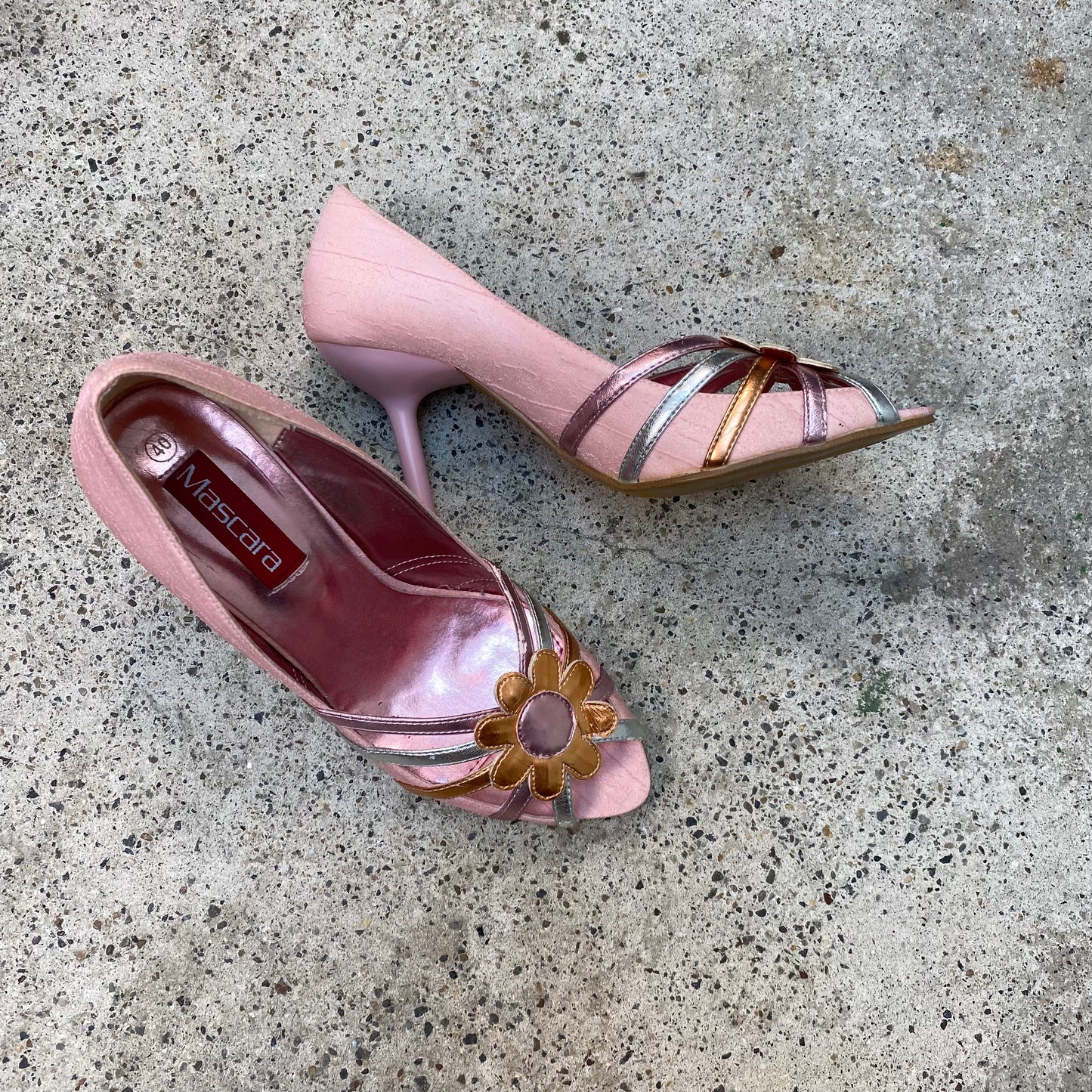 Vintage 2000's Night Out Pink Shimmery Pumps with Flower Detail (40)