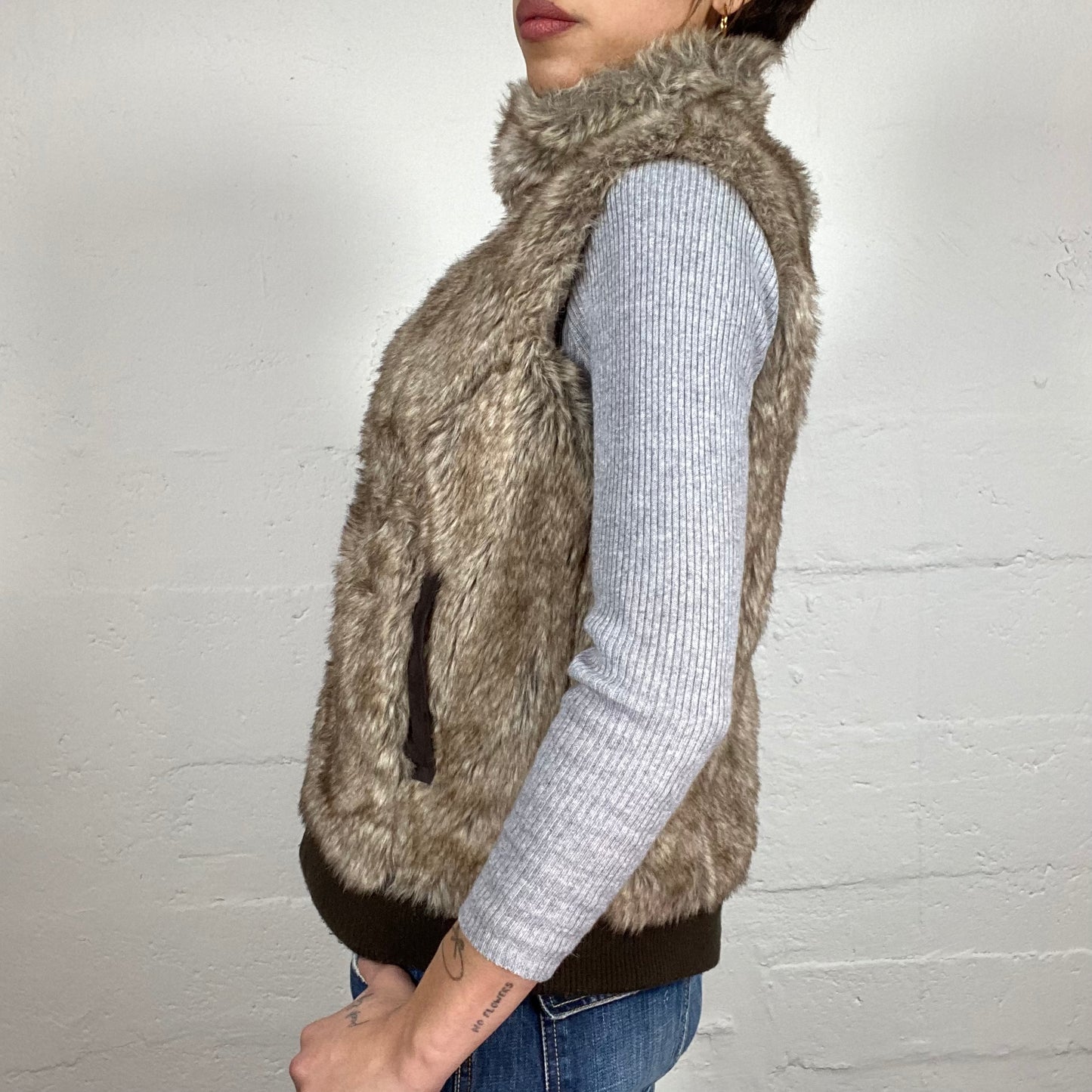 Vintage 2000's Bratz Faux Fur Brown Vest (S)
