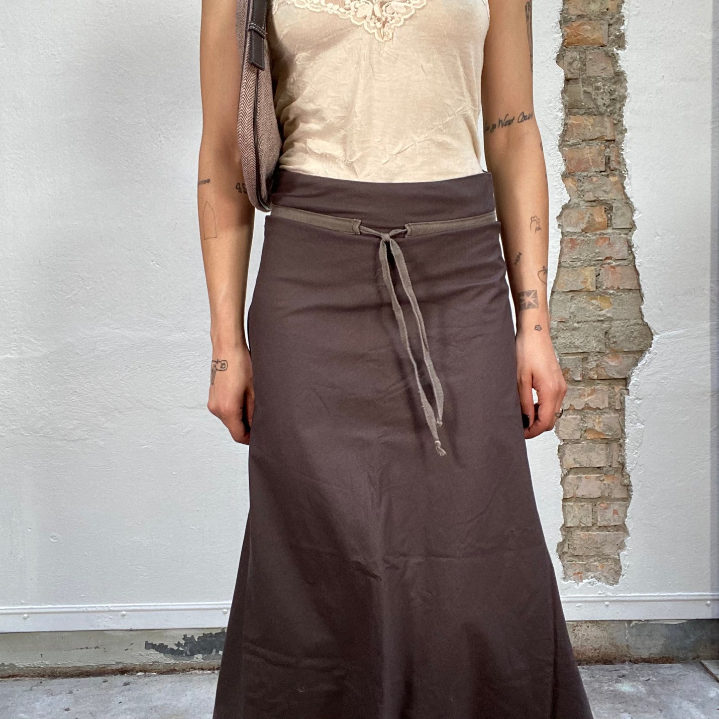 Vintage 2000's Grunge Brown Maxi Skirt with with Tie on The Front Detail (S)