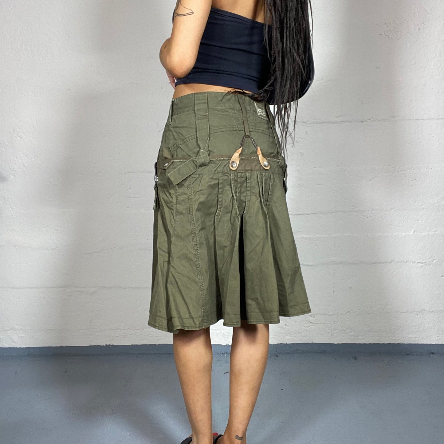 Vintage 2000's Marithé + François Girbaud Grunge Khaki Cargo Midi Skirt with Pleaded Cut (S)