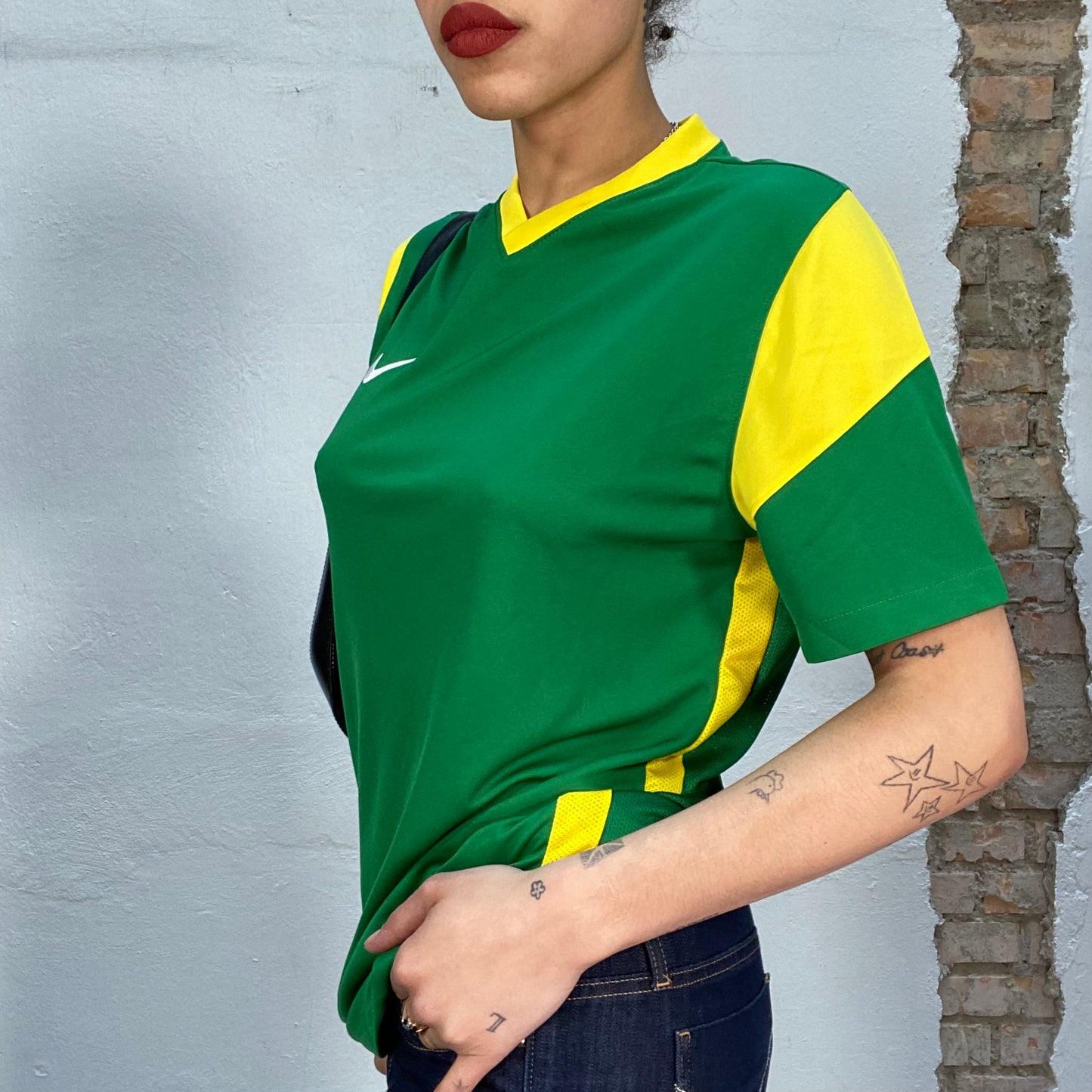 Vintage 2000's Nike Green Sporty Shirt with Yellow Details (M)