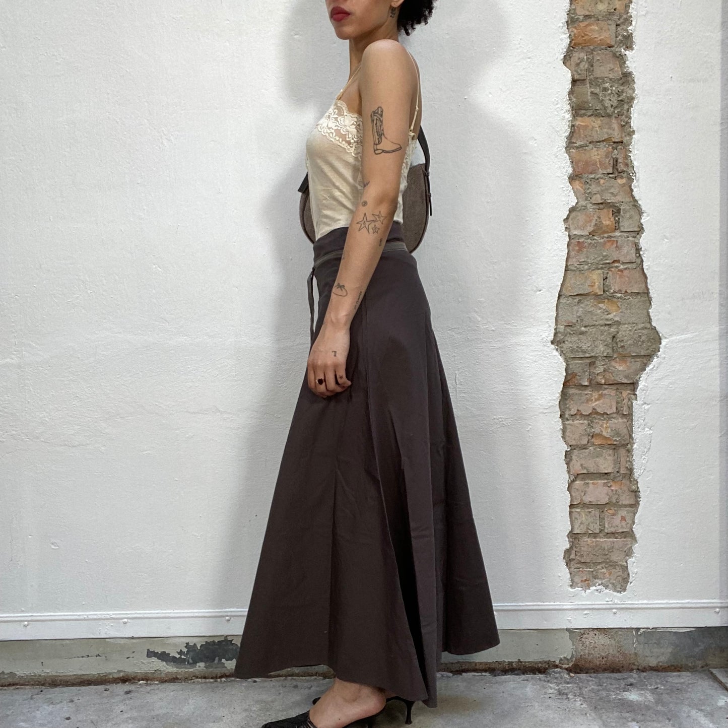 Vintage 2000's Grunge Brown Maxi Skirt with with Tie on The Front Detail (S)