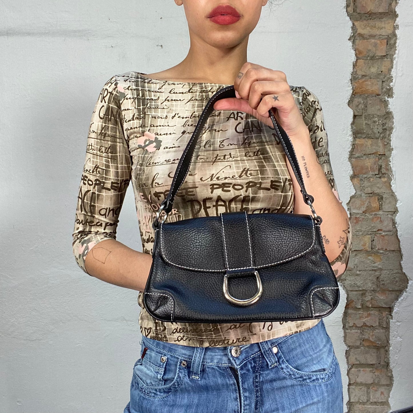 Vintage 2000's Downtown Girl Black Mini Shoulder Bag with White Stitching (S)