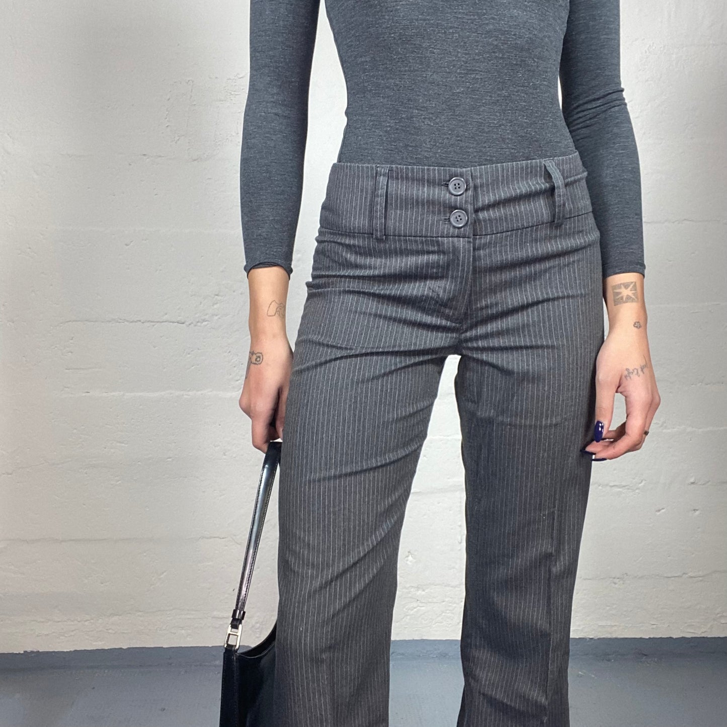 Vintage 2000's Office Grey High Waist Pants with Straight Cut and Pinestripes Print (S)