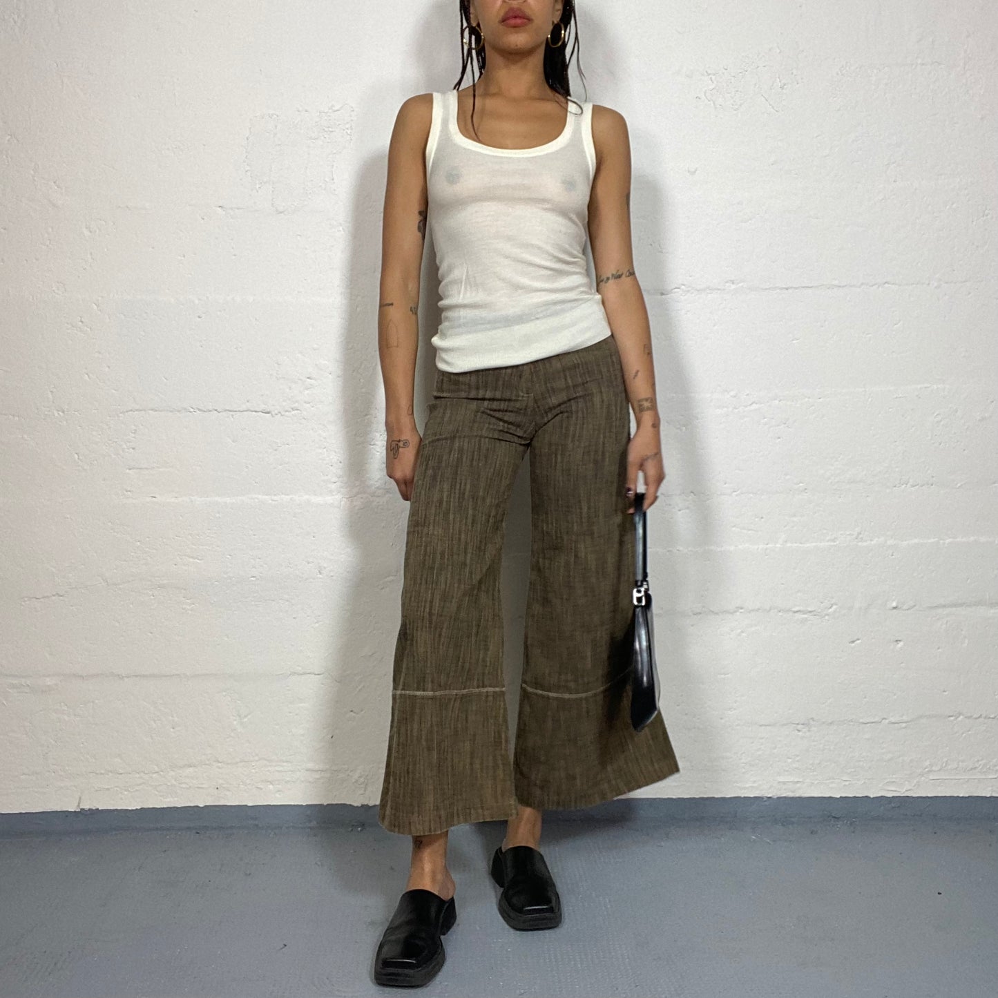 Vintage 2000's Cyber Khaki Culotte Pants with Wide Leg Detail (XS/S)