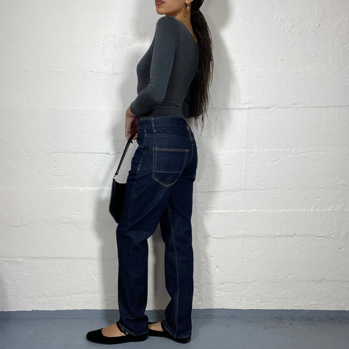 Vintage 2000's Archive Dark Denim Low Waist Pants with Baggy Cut (M)