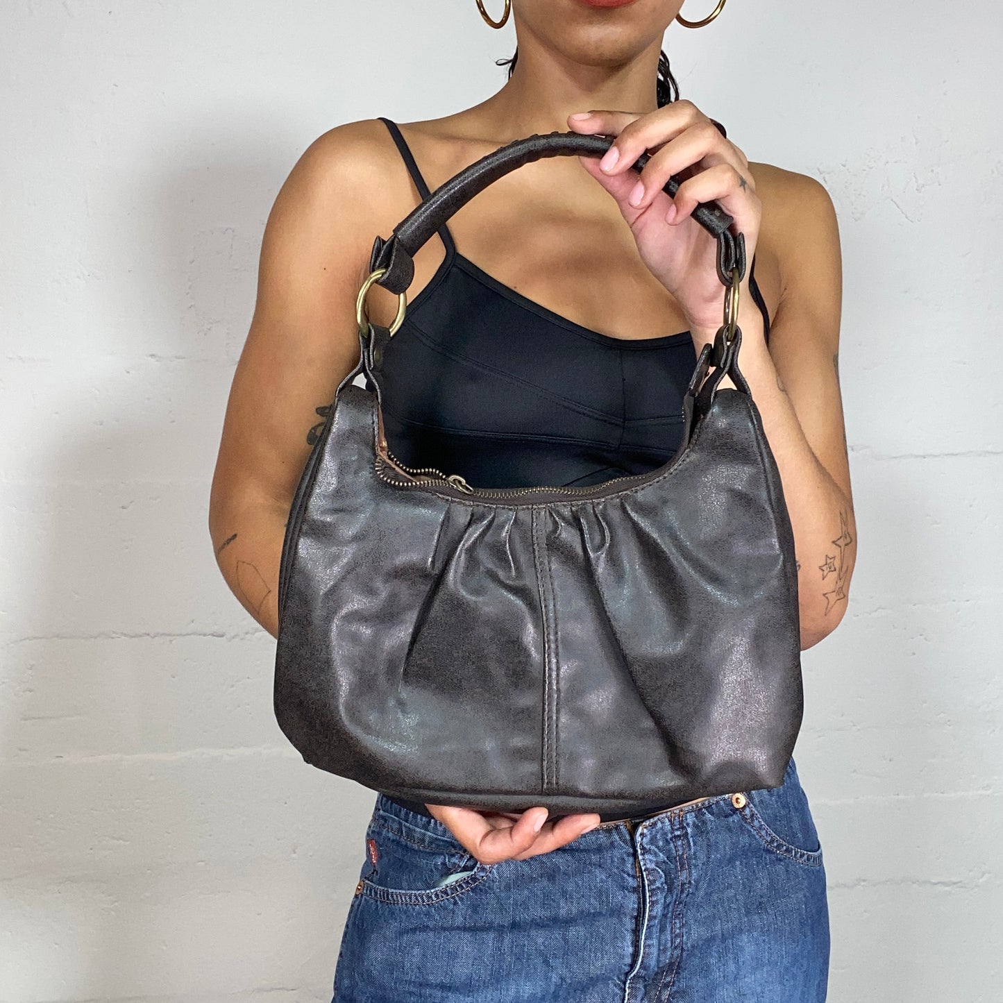 Vintage 90's Model Off Duty Brown Leather Shoulder Bag with Golden Strap Ring Details