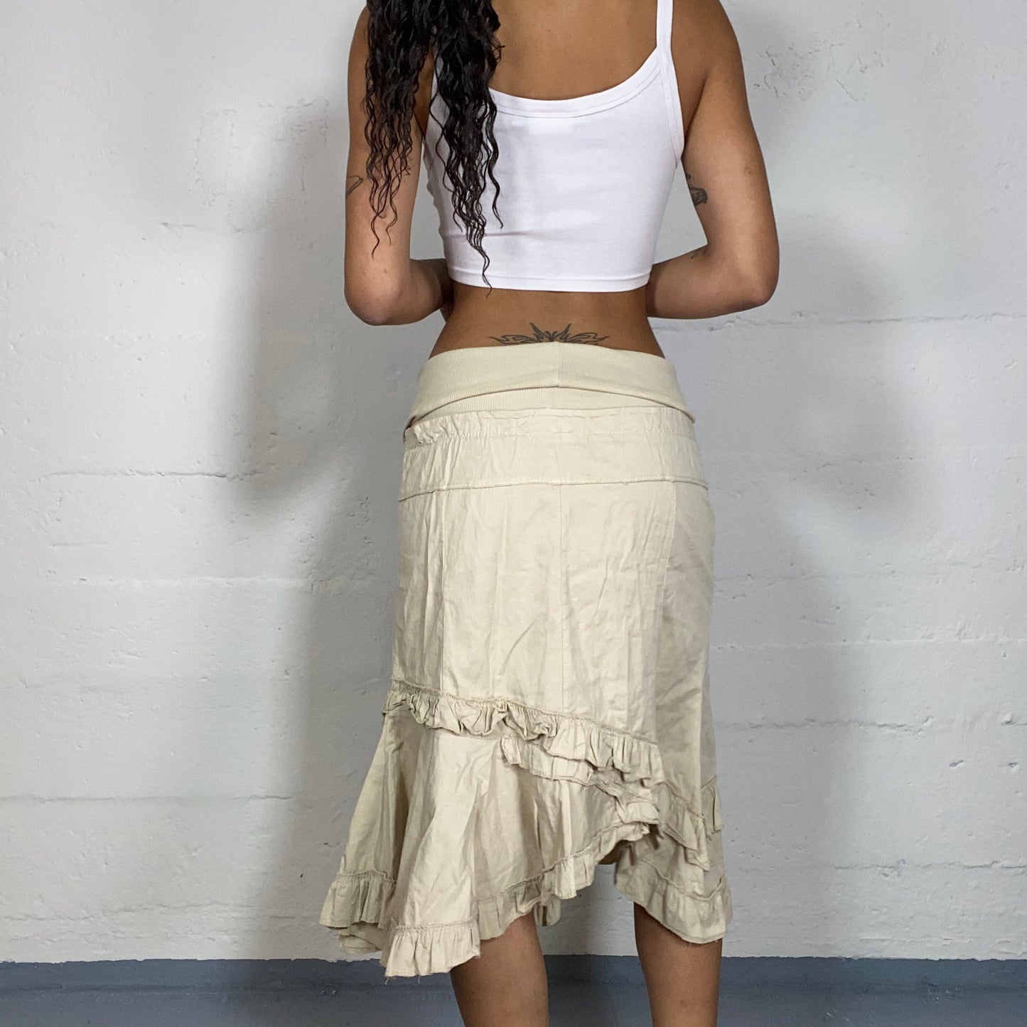 Vintage 2000's Hippie Beige Asymmetrical Midi Skirt with Rosette Detail (S)