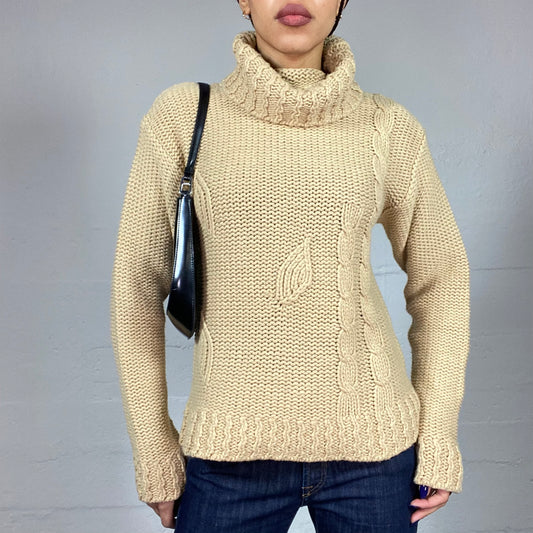 Vintage 90's Rory Gilmore Beige Cozy Turtleneck Jumper with Knitted Decoration (M)