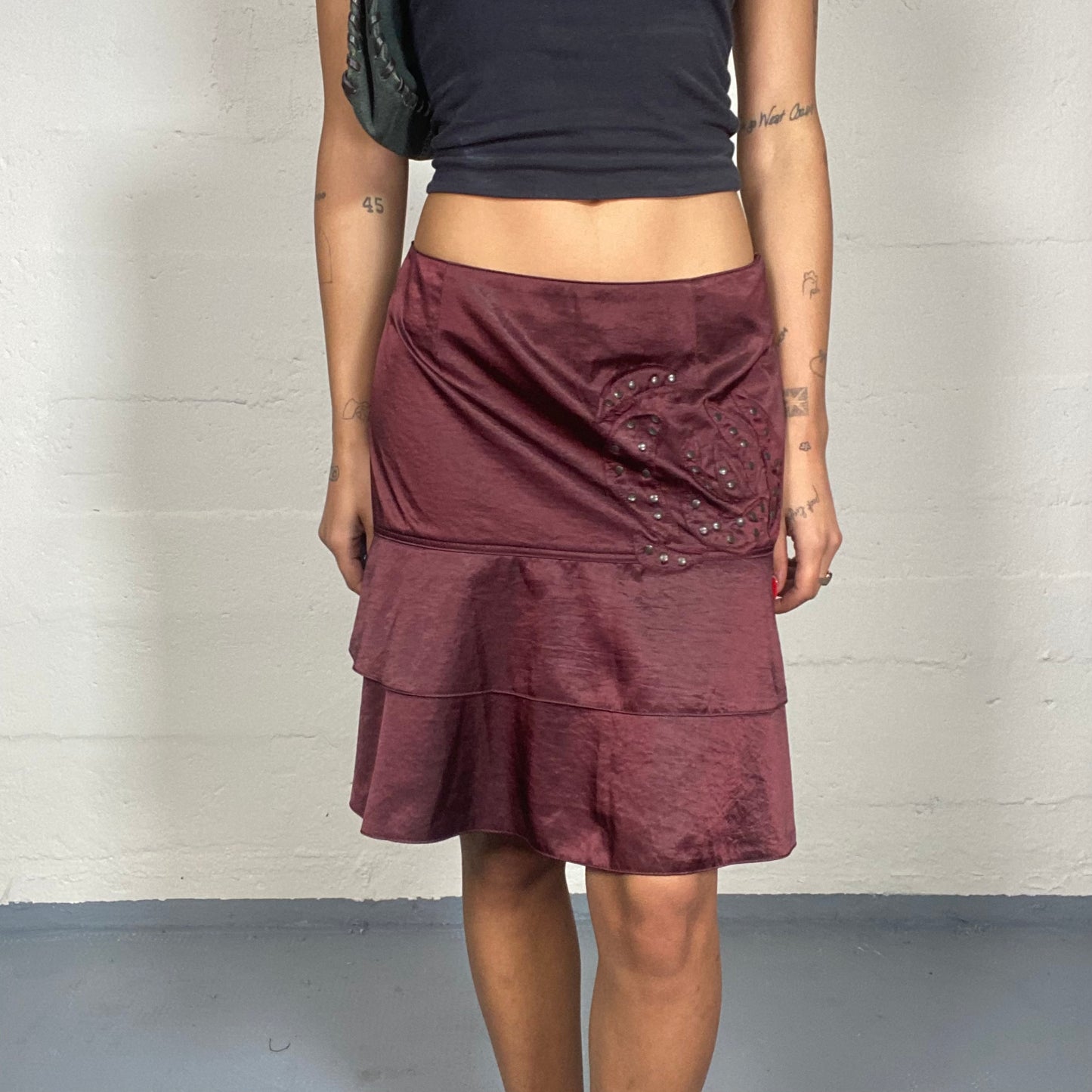 Vintage 90's Vampy Garnet Layered Mini Skirt with Lateral Floral Detail (S)