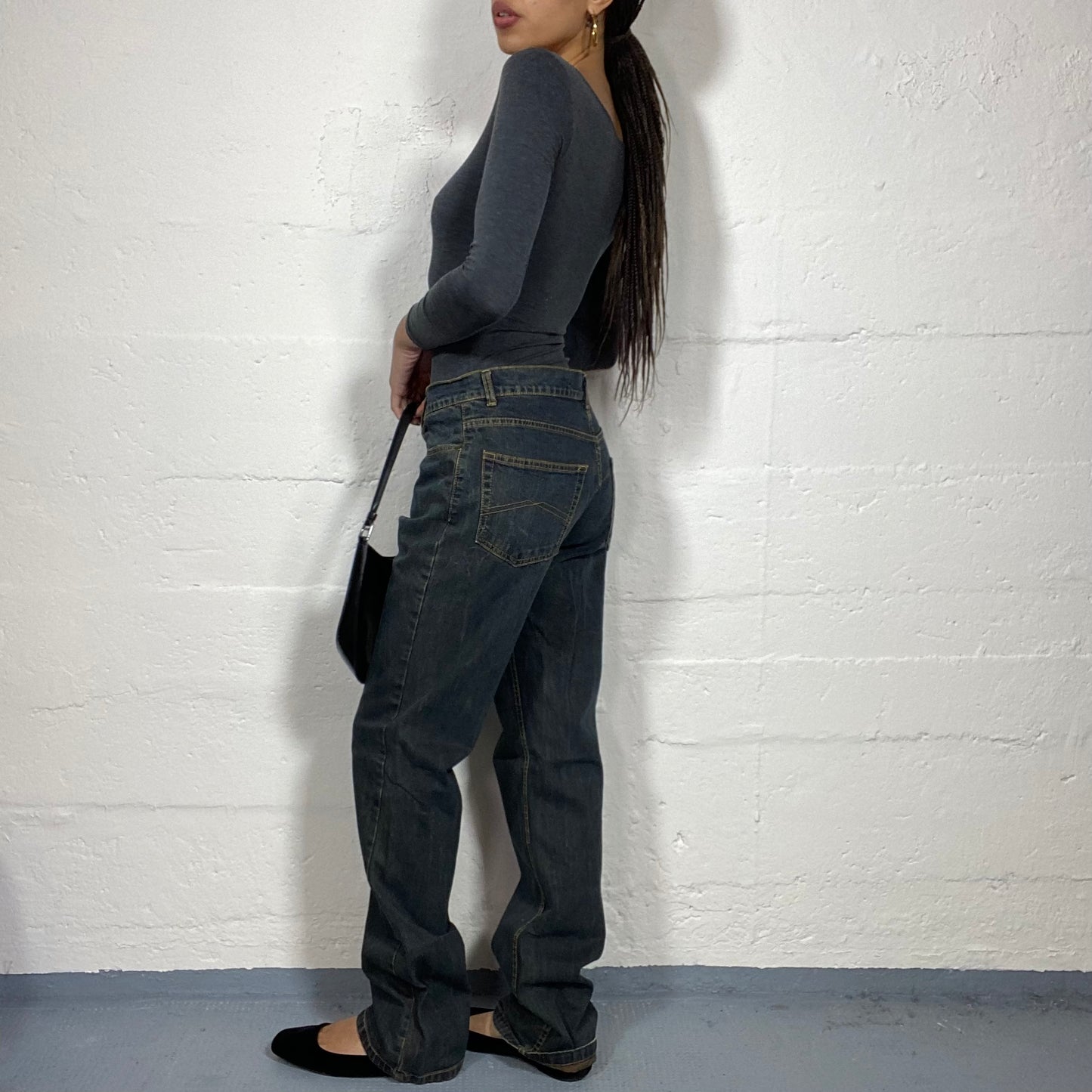 Vintage 2000's Archive Grey Low Waist Washed Denim with Baggy Cut (M)