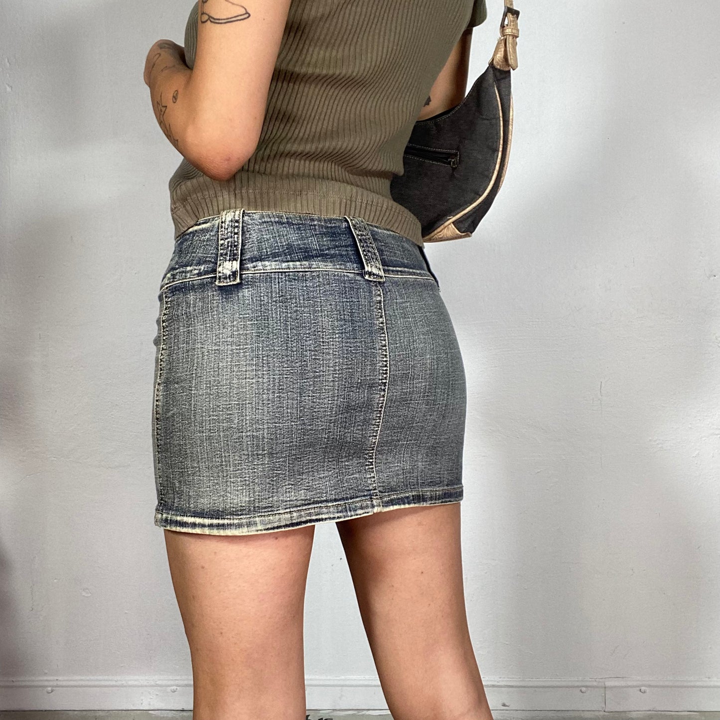 Vintage 2000's Grunge Acid Wash Denim Mini Skirt with Silver Button Details (S)