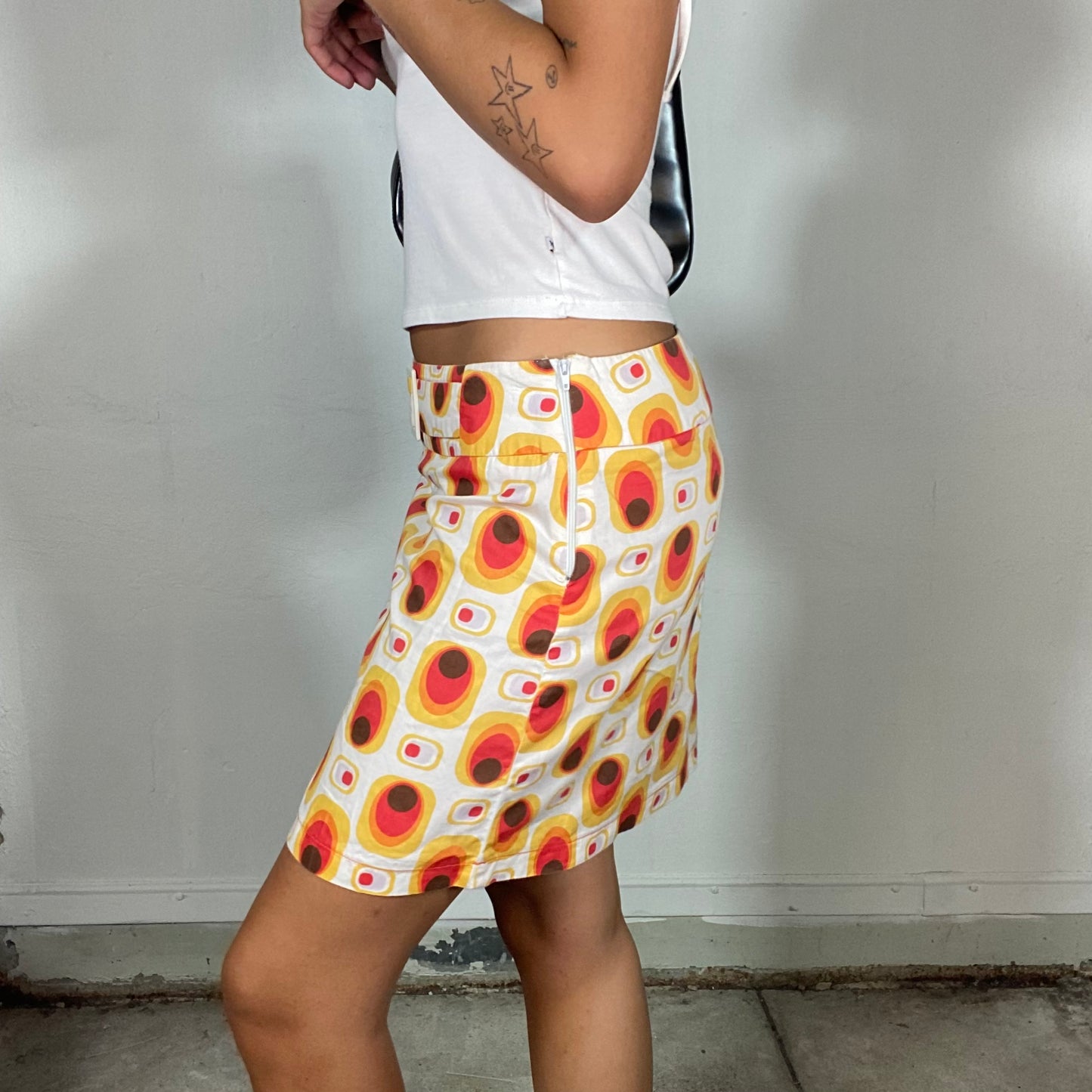 Vintage Funky Orange Mini Skirt with Matching Belt and Retro Print (Size S/M)