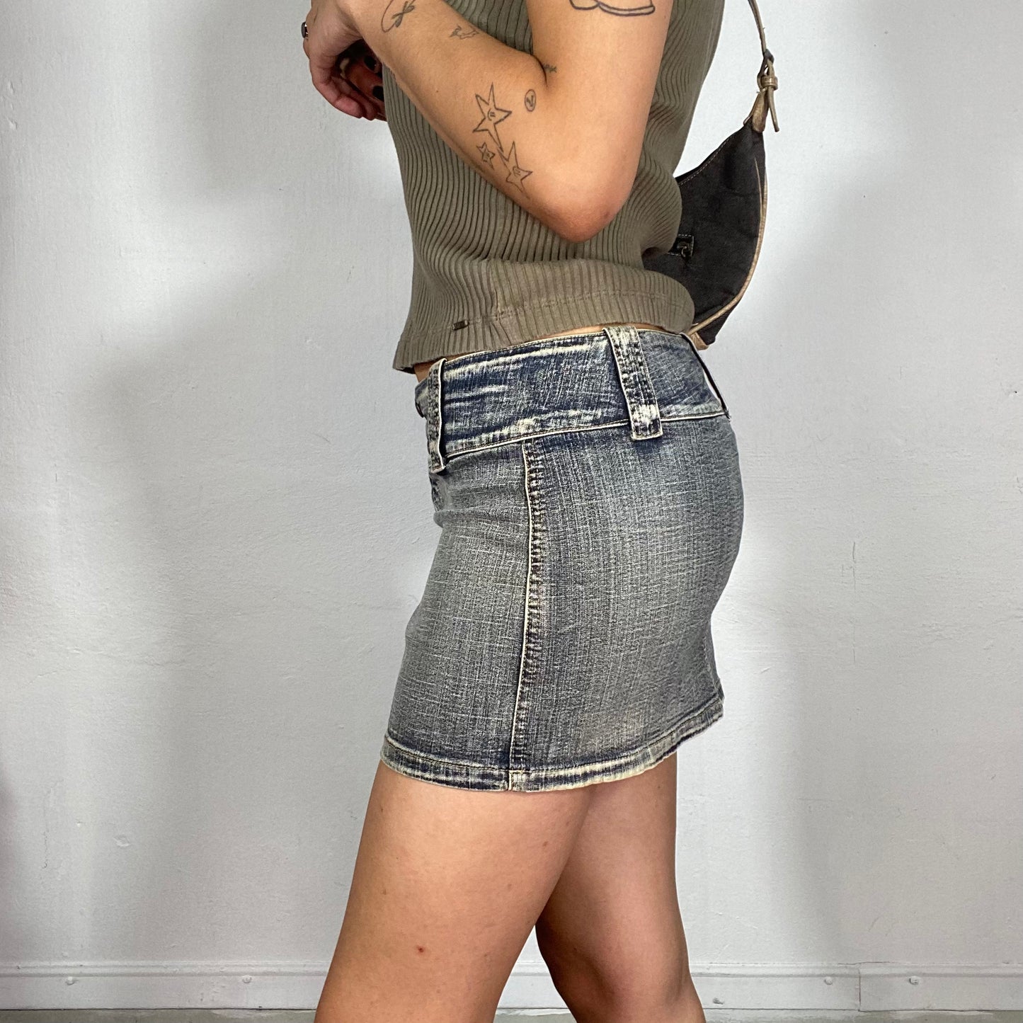 Vintage 2000's Grunge Acid Wash Denim Mini Skirt with Silver Button Details (S)